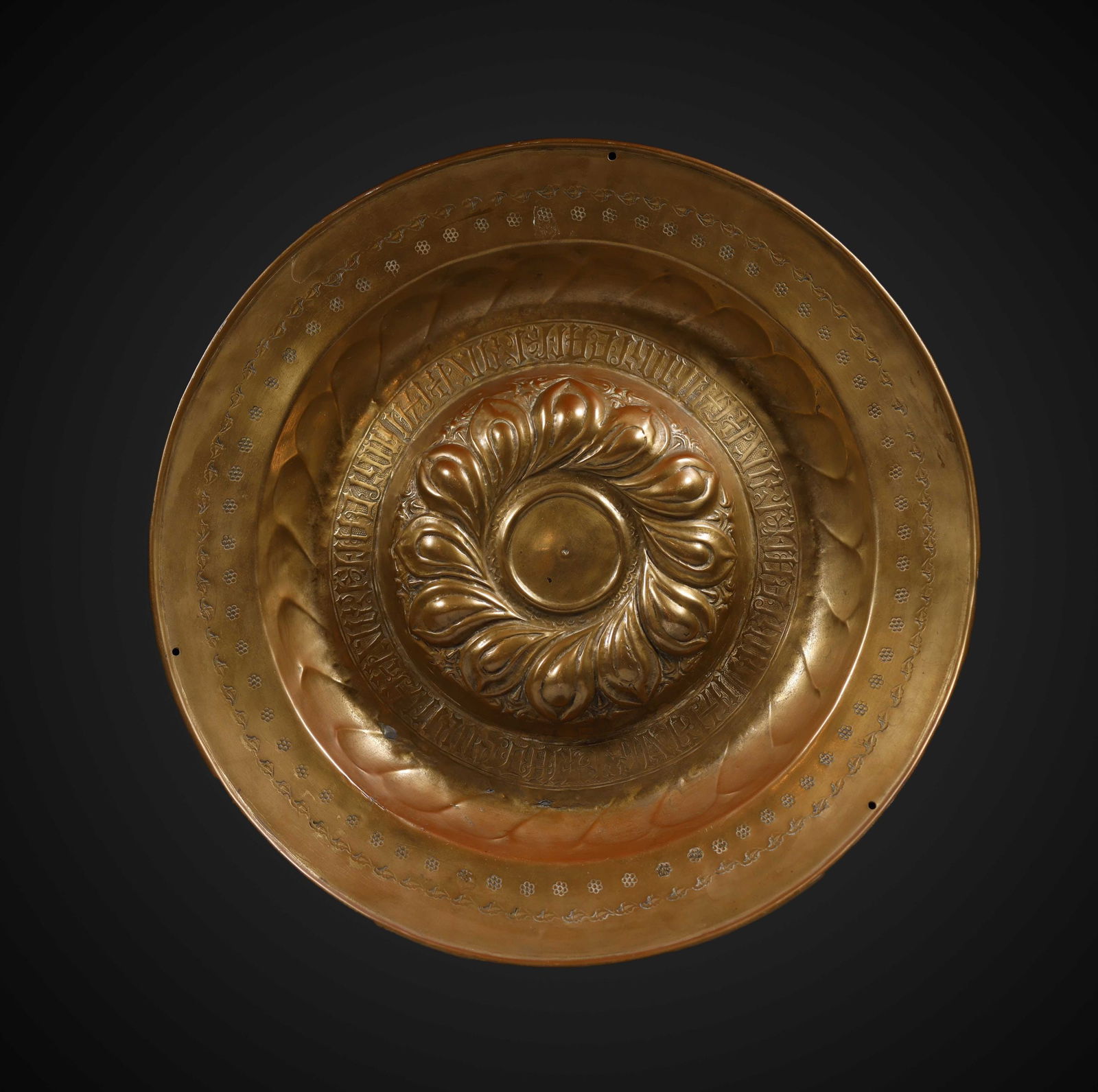 Large Alms Plate from Nuremberg, Germany, 16th/17th century (1 of 4)