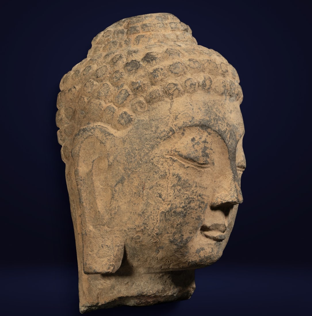 Rare Burmese/Myanmar Buddha Head in Stone, 19th Century (1 of 8)