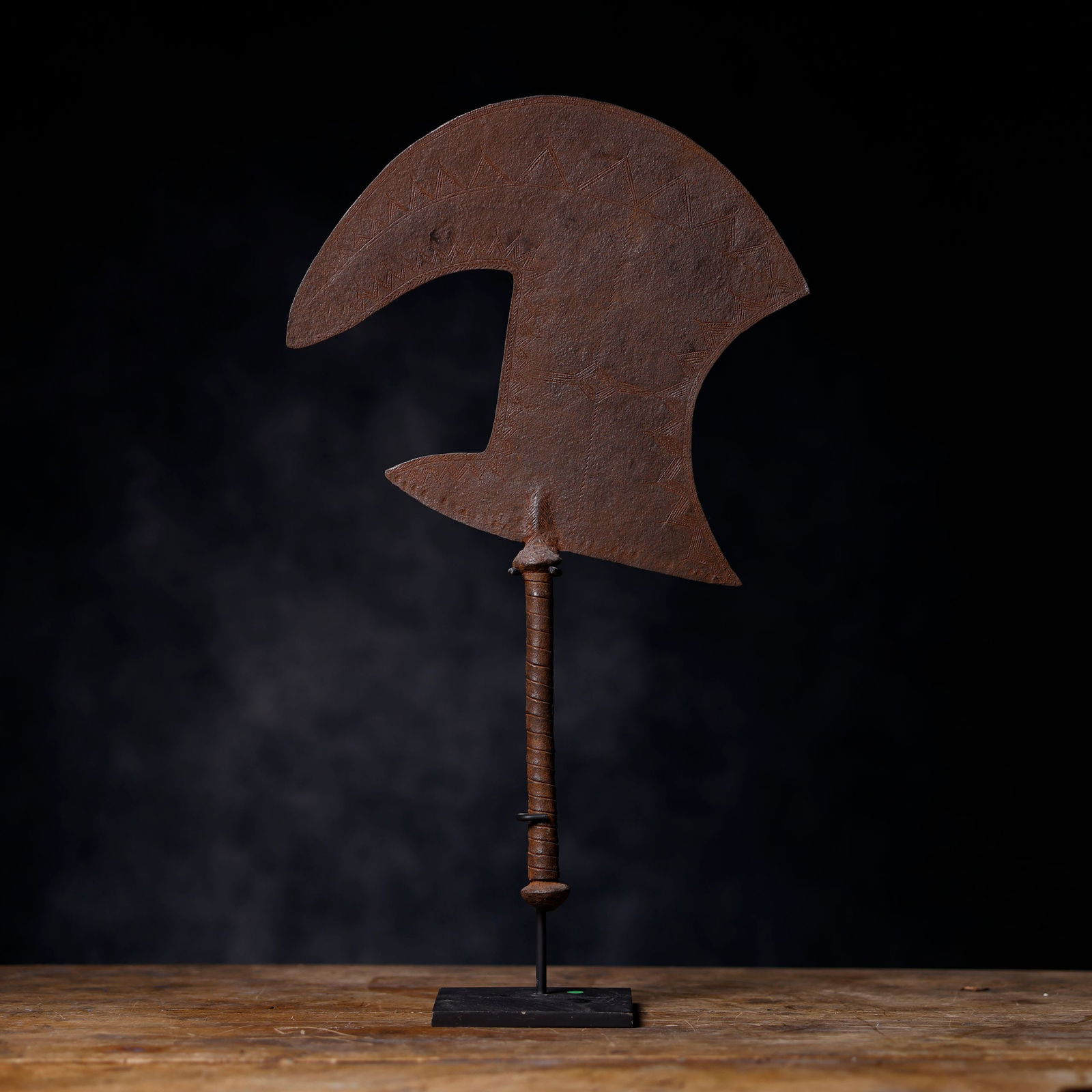 African Coin Matakam North Cameroon: 42 x 25 x 3 cm, in iron