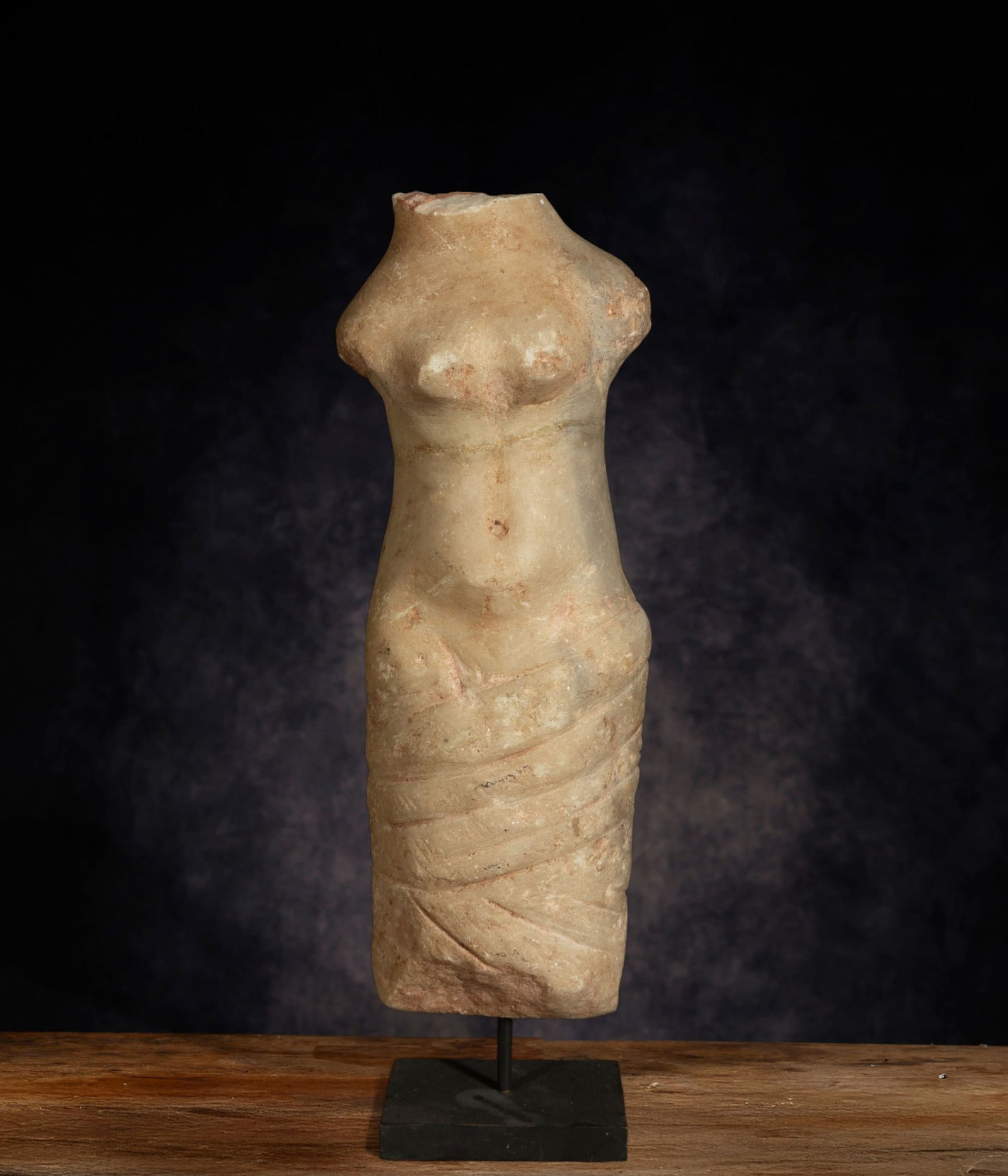 Venus figure from the eastern Mediterranean, Magna Graecia 3rd century BC (1 of 8)