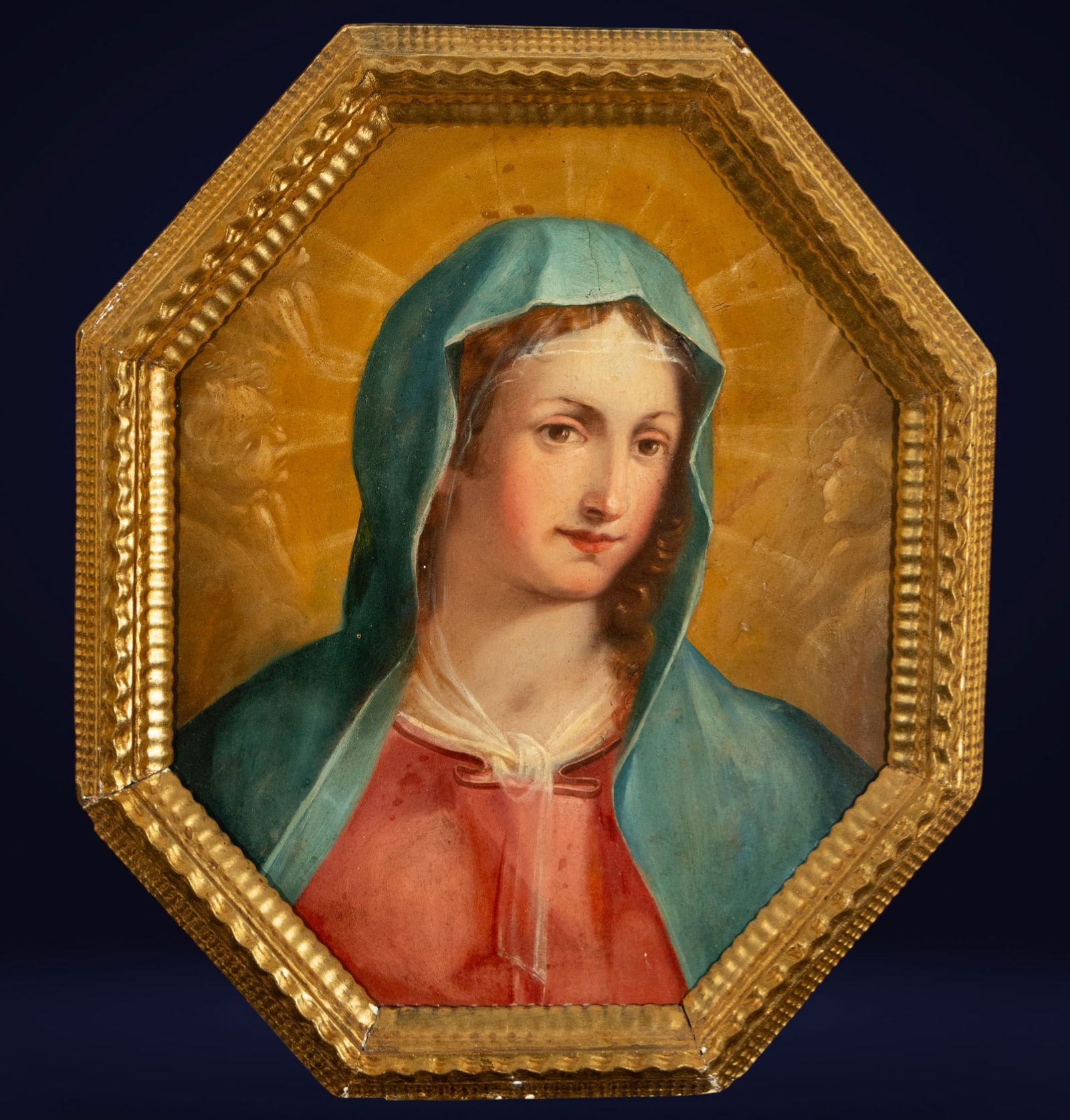 Virgin with Cherubs. Circle of Scipione Pulzone. 16th century.: Oil on octagonal panel. Dimensions: 55 x 45 cm. The face of the Virgin, with its serene and melancholic gaze, stands out for its classicist idealization and the soft modeling of its volumes. Framed by