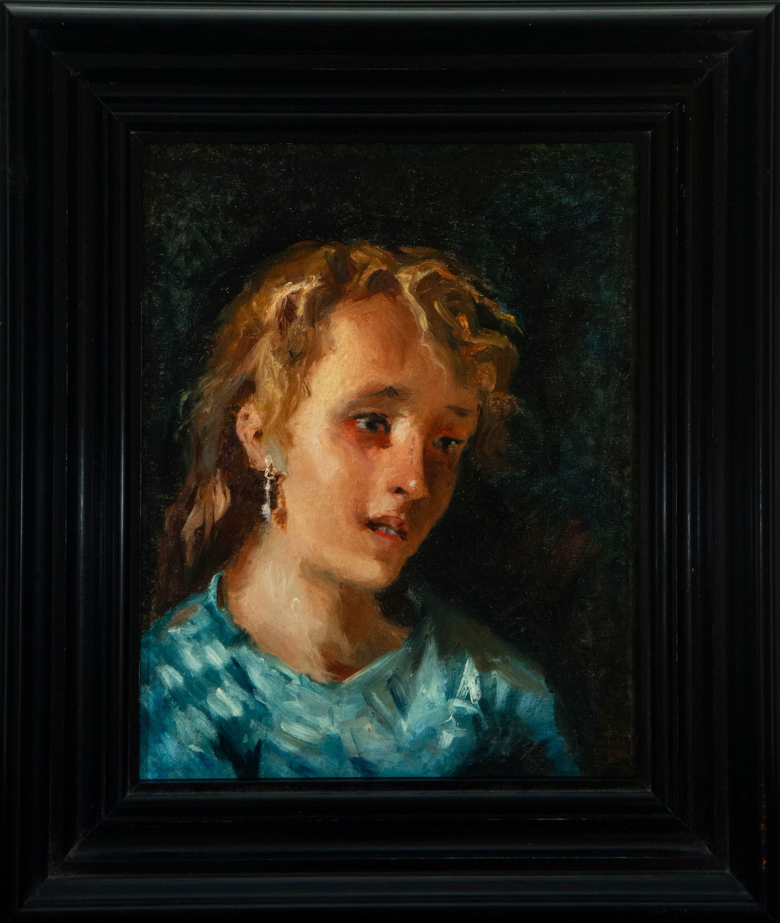 Valencian School of the 19th Century - Portrait of a young girl with earrings (1 of 5)