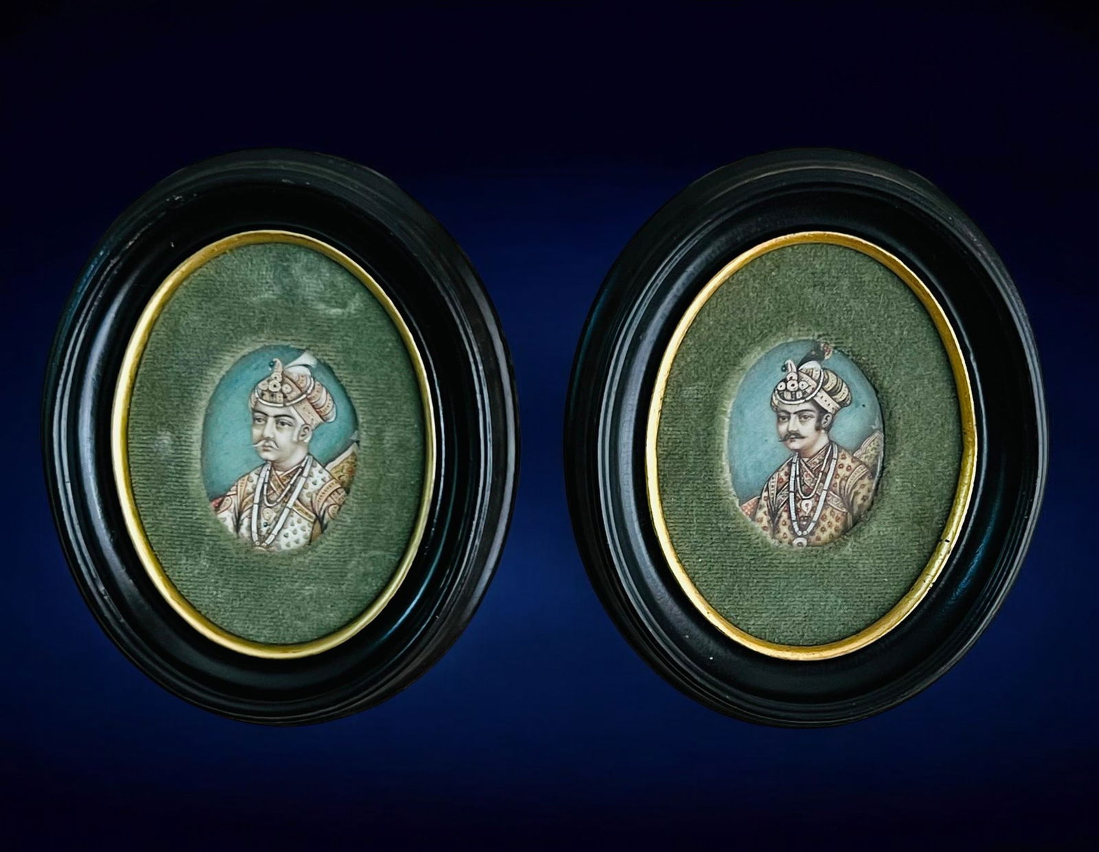 Spectacular pair of miniatures of Indian Mughal Maharajas from the 19th century (1 of 1)