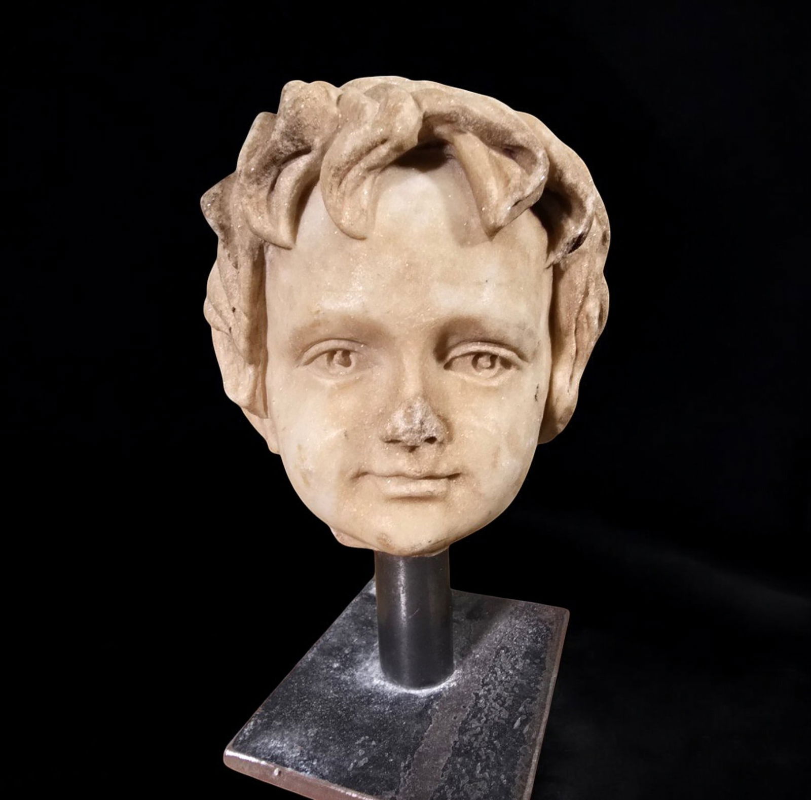 Decorative marble child's head, Italy, 19th century (1 of 7)