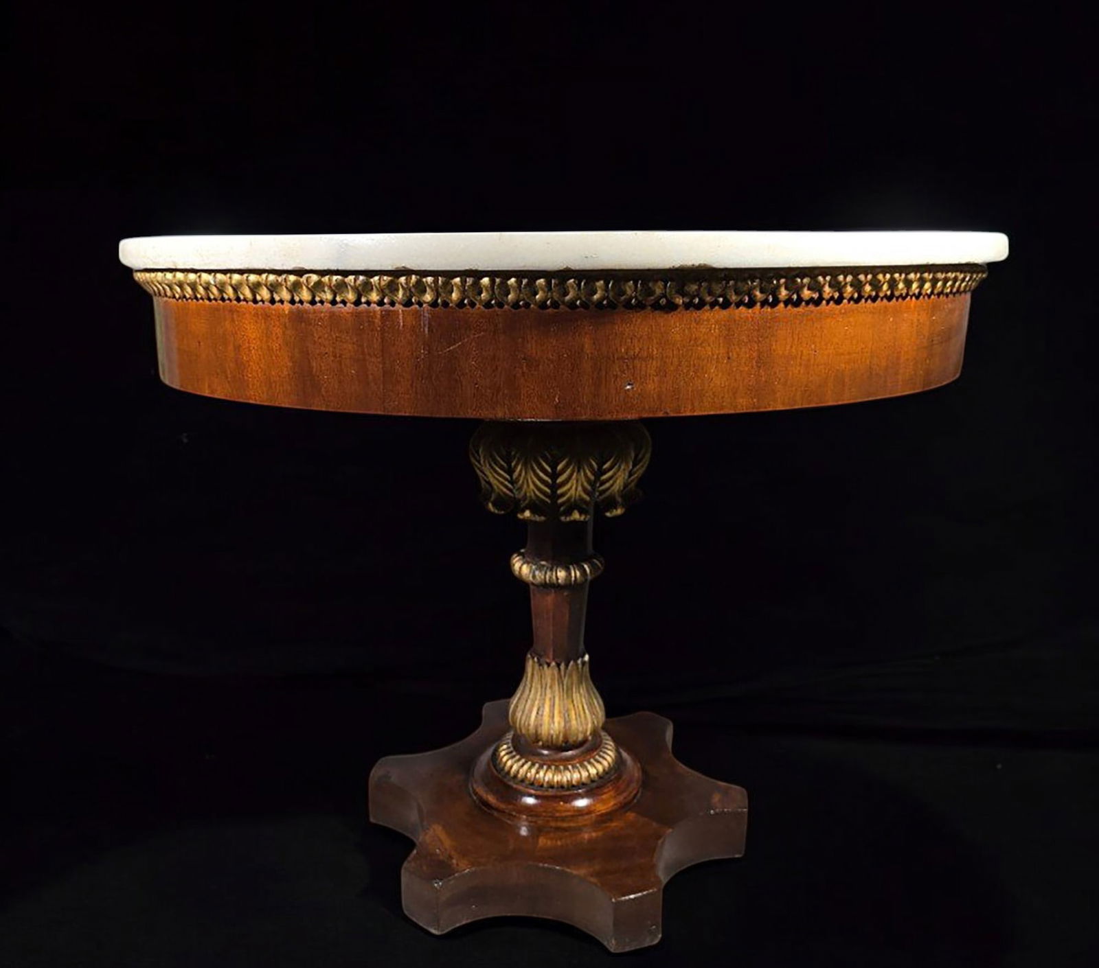 Coffee table with circular white marble top on a wooden pedestal, 20th century. (1 of 5)