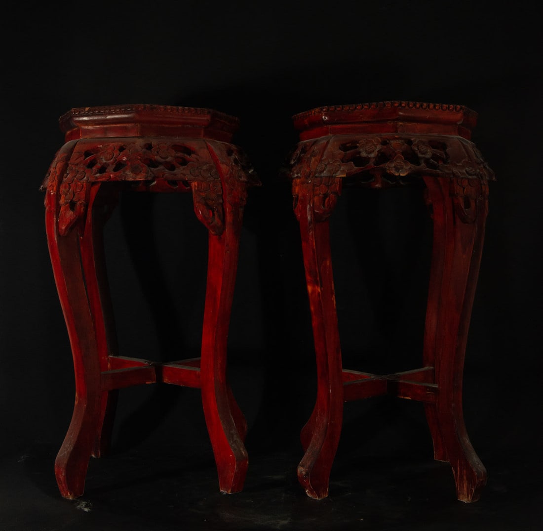 Pair of Bases for Chinese wooden vases, 19th century (1 of 3)