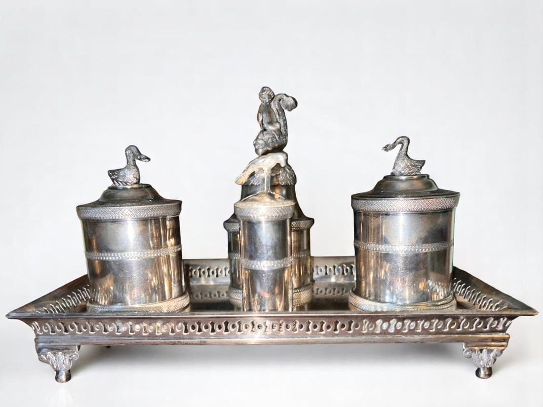Writing desk in sterling silver by Nicolas Chameroi, founder of Madrid silver under Joseph I (1 of 8)