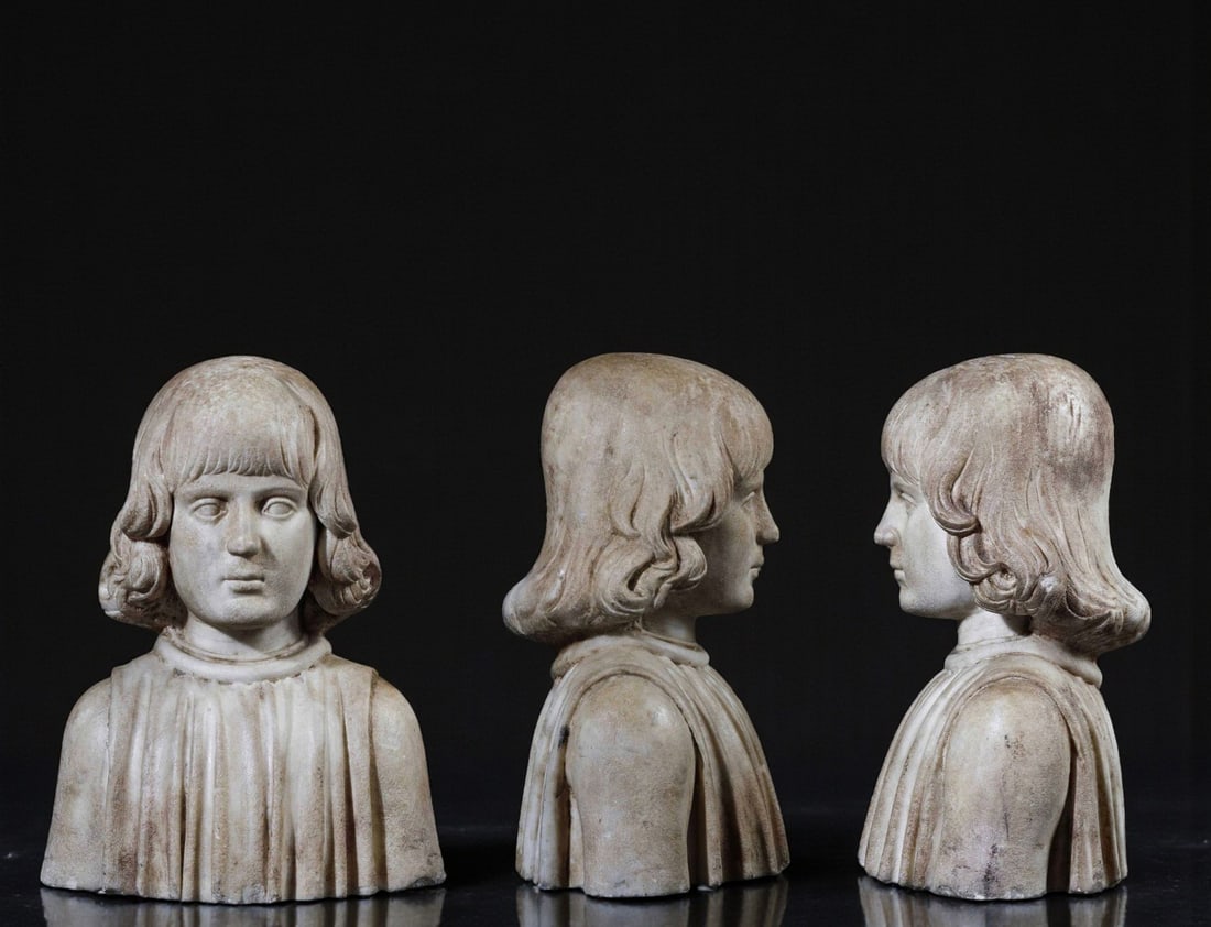 Francesco Laurana (Vrana, 1430 – Avignon, 1502) - Portrait of a young Aragonese man (1 of 5)