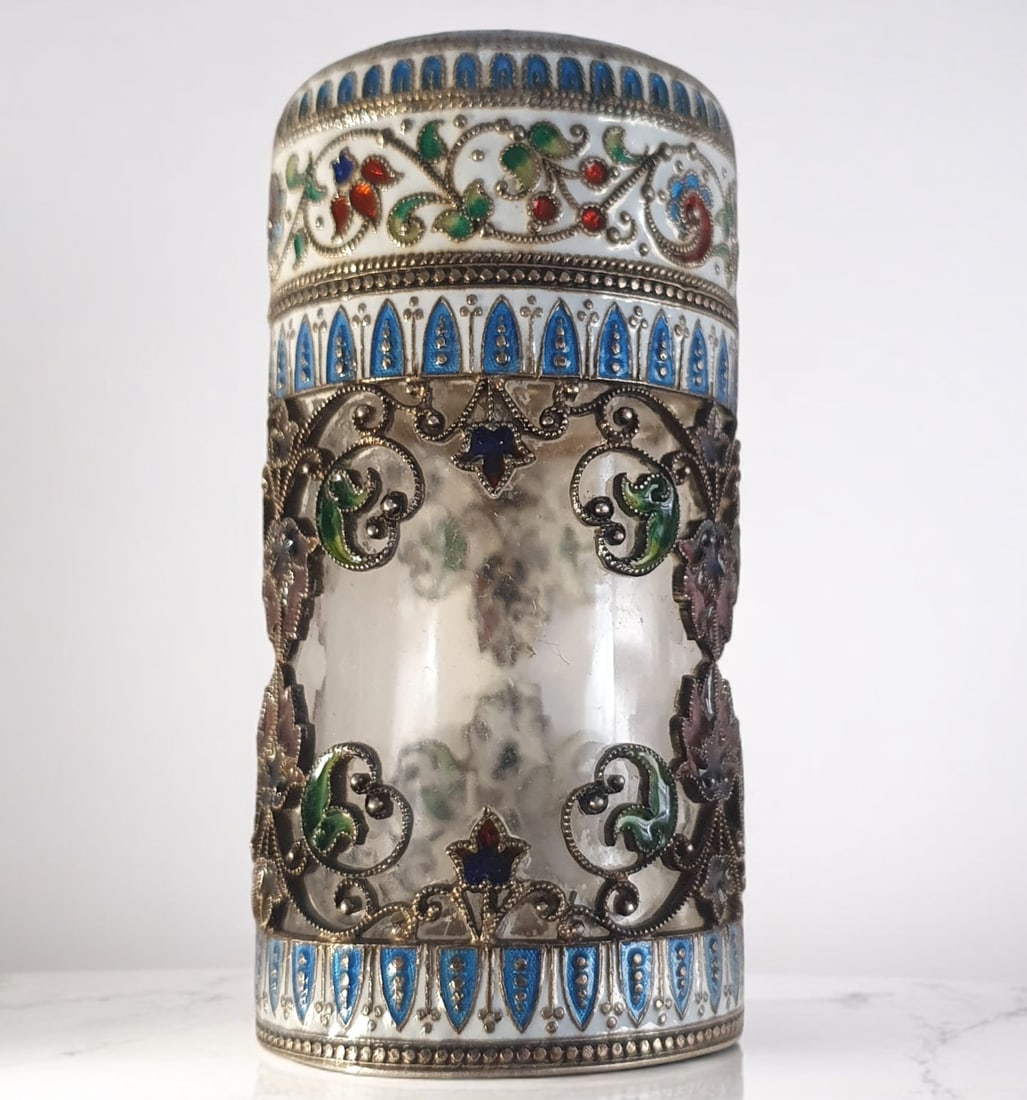 Georg Adam Scheid, exquisite perfume box in silver and rock crystal with enamels, circa 1879-1884, (1 of 5)