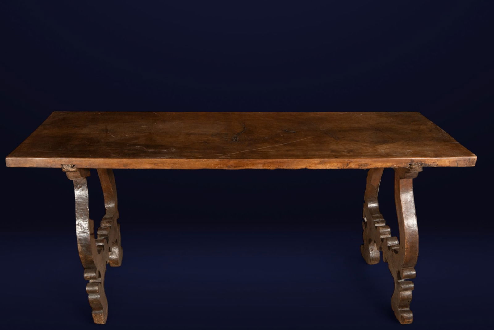 Spanish walnut lyre-leg refectory table. Spanish School. 17th century. (1 of 5)