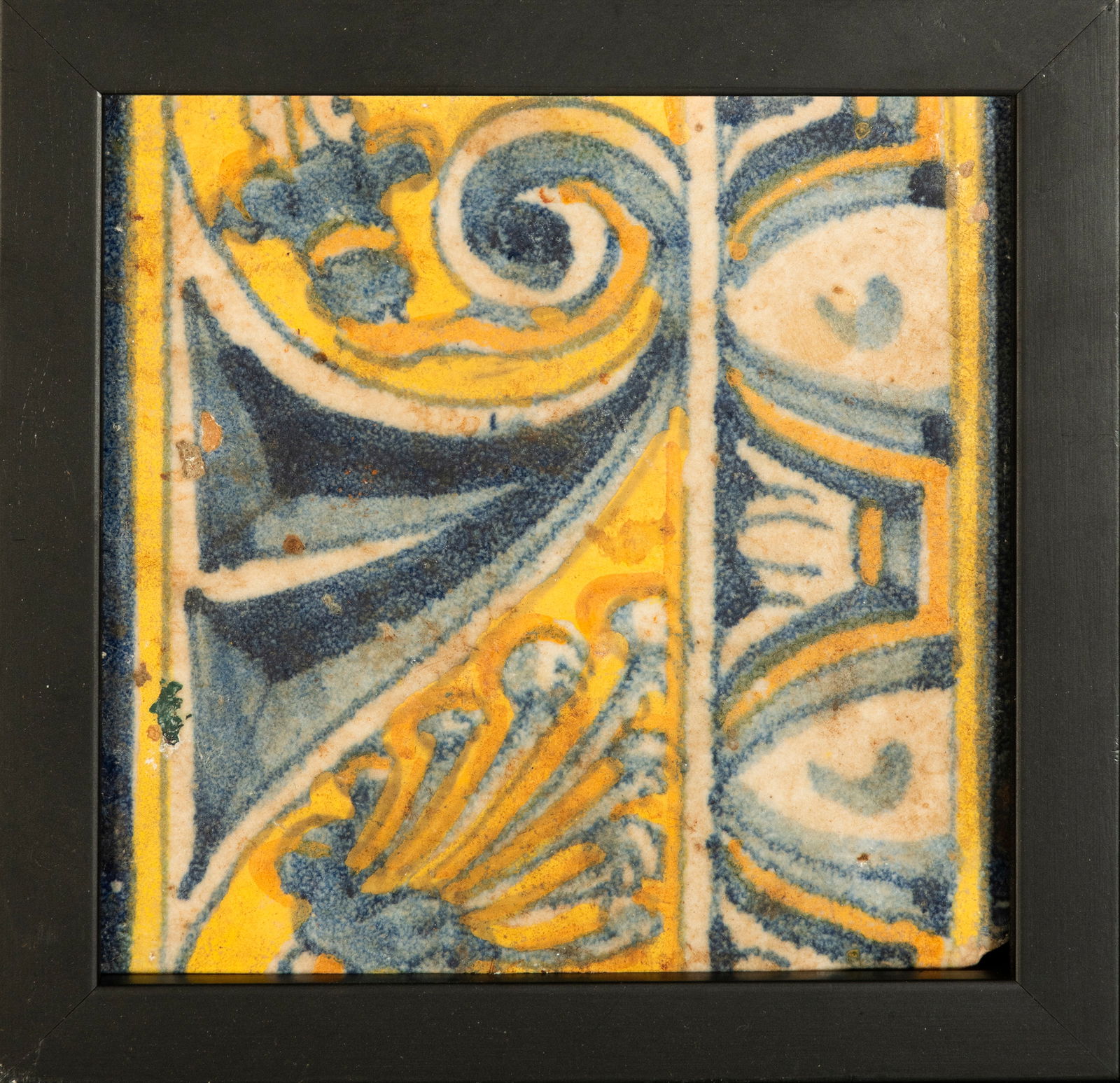 Manises tile from the 18th century (1 of 3)
