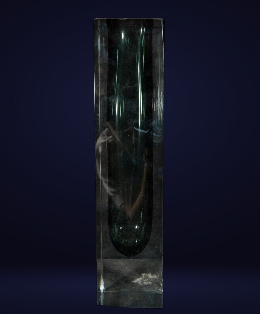 Dark Murano Vase (1 of 3)