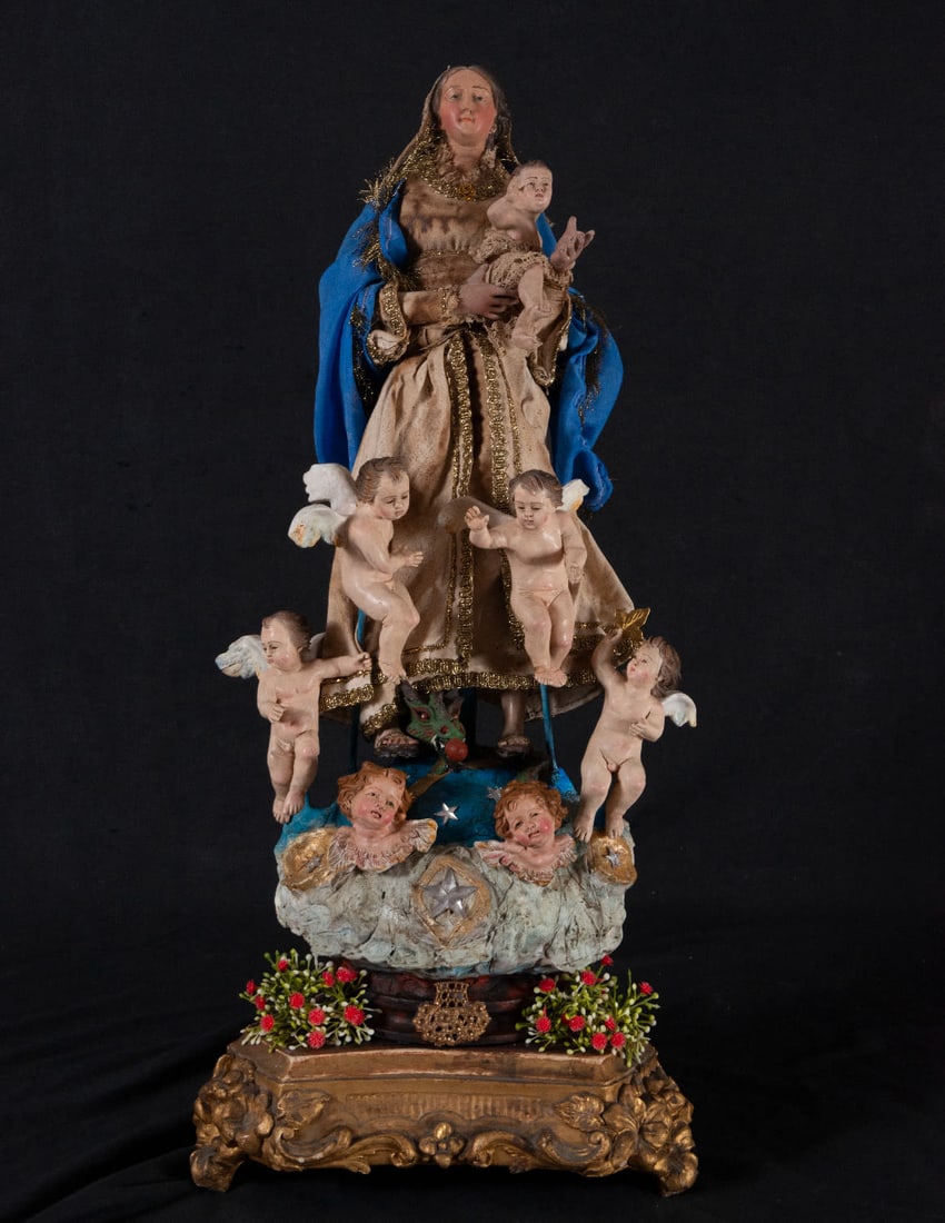 Virgen del Carmen Neapolitana in polychrome terracotta, 18th century: Measurements: 68 x 32 x 29 cm
