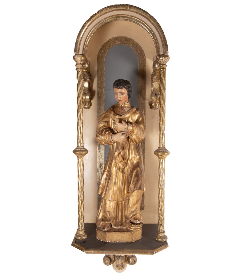 Saint John the Evangelist, Spanish school of the 18th century: Size measurements: 75 x 25 x 22 cm, measurements with bracket: 130 x 40 x 31 cm