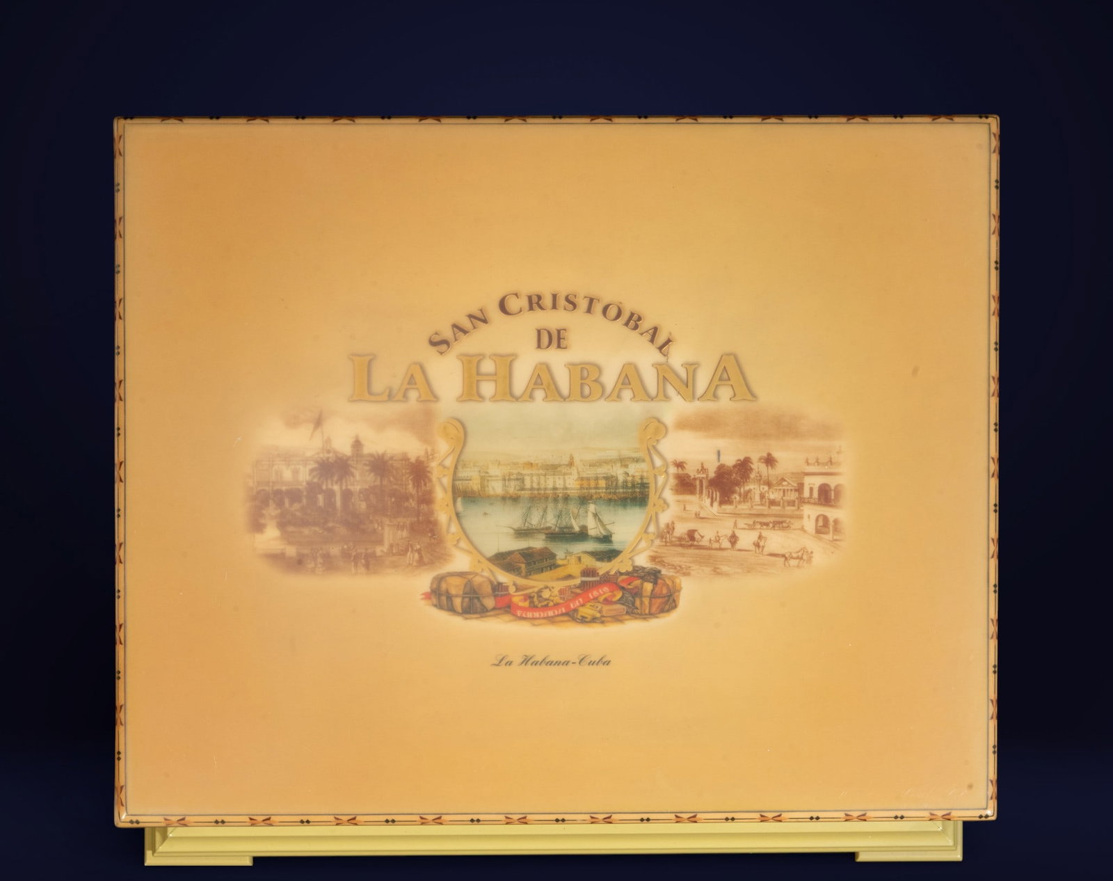 Important Humidor San Cristóbal La Habana limited edition 500 units (1 of 8)