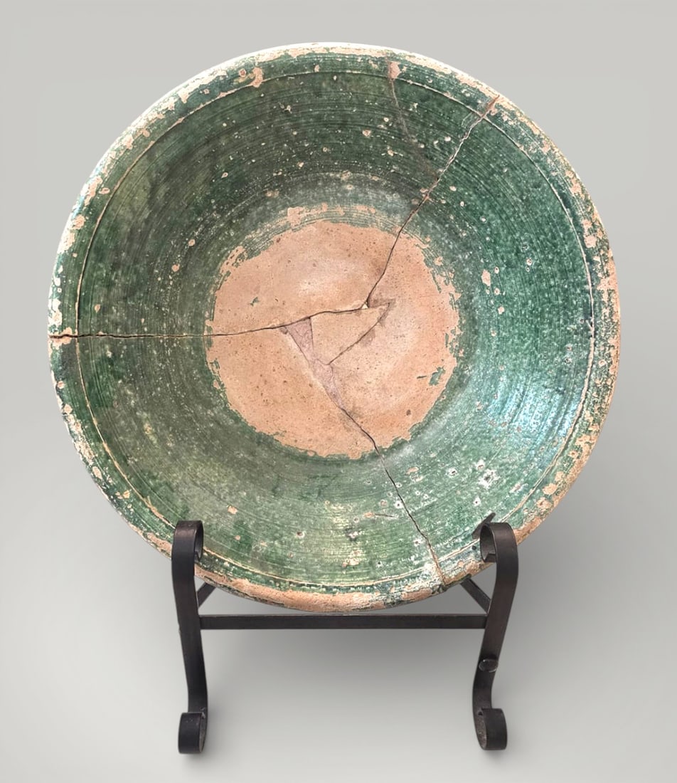 Triana lebrillo from the 17th century: Lebrillo 55 support 31x40