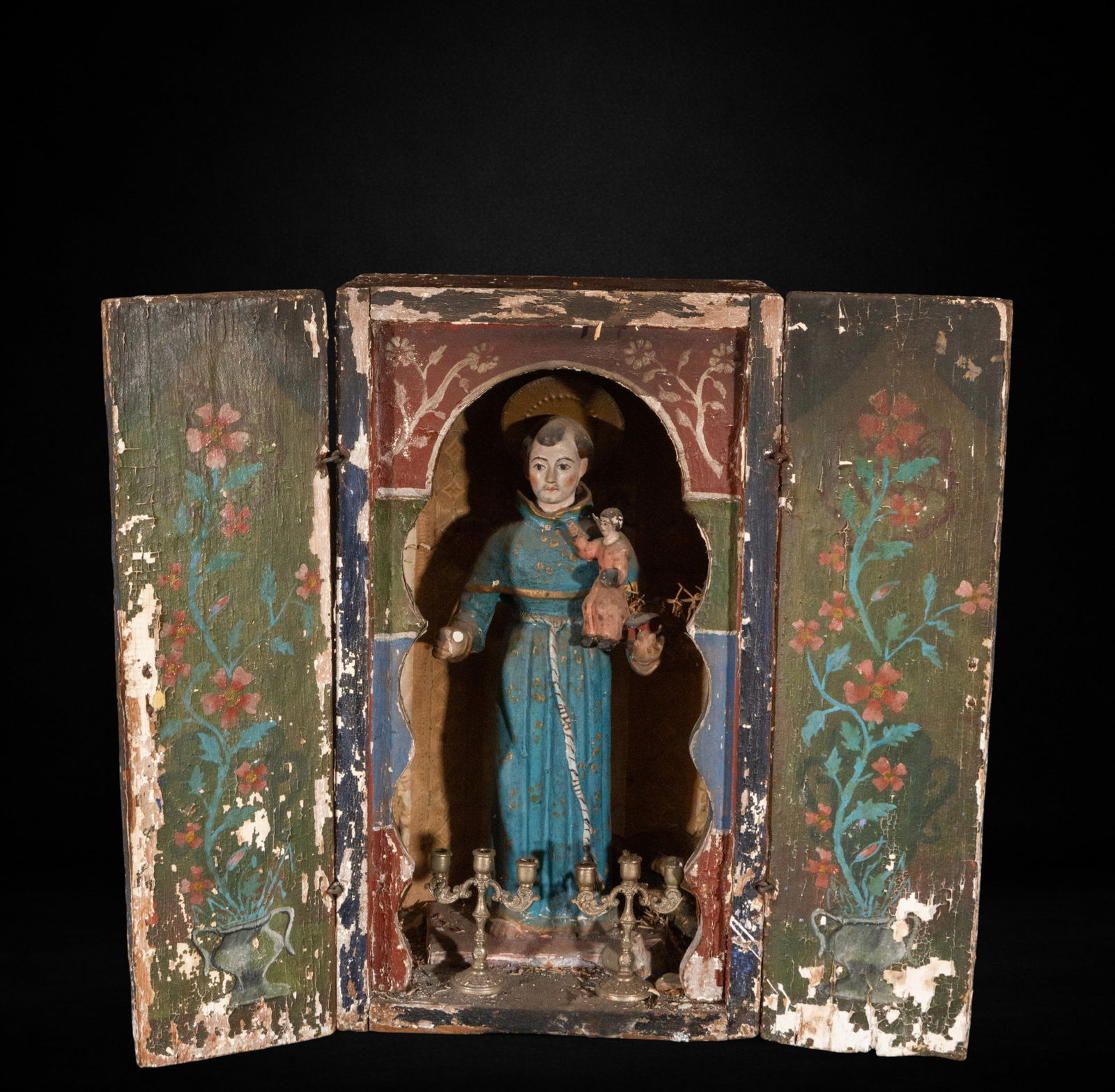 Small 17th-century field altar: Small 17th-century field altar with Saint Anthony and Children, measuring 9 cm x 40 cm x 15 cm