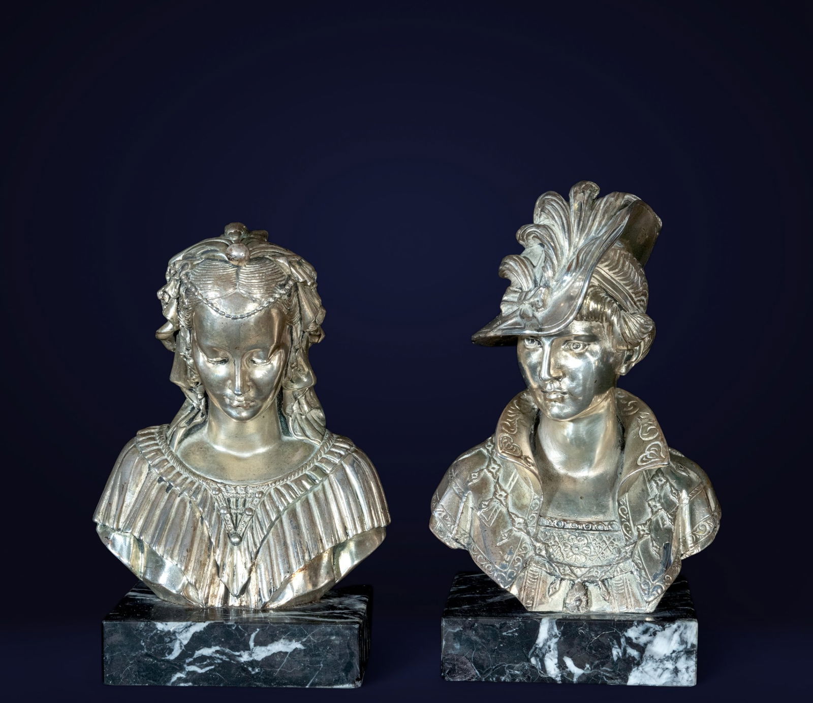 Pair of Neo-Renaissance Busts in Silver-Plated Bronze, 19th Century (1 of 6)