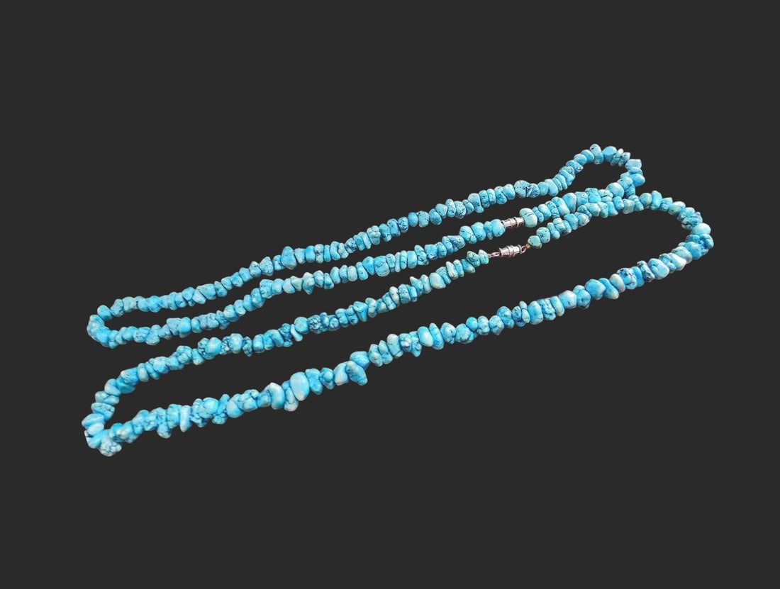 Lot of two necklaces of natural Chinese turquoise (1 of 4)
