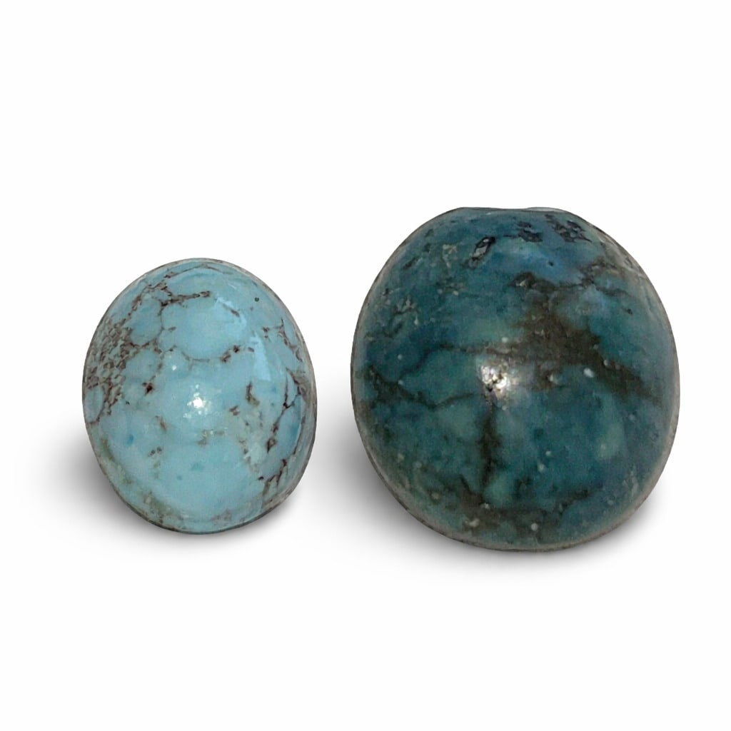 PAIR OF LARGE TURQUOISE CABOCHONS 35CT (1 of 1)