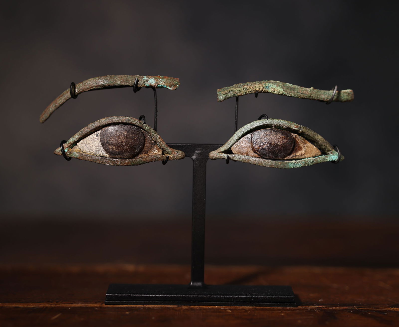 Exceptional Pair of Egyptian Sarcophagus Eyes - Ancient Egypt Late Period (722 - 332 BC) (1 of 4)