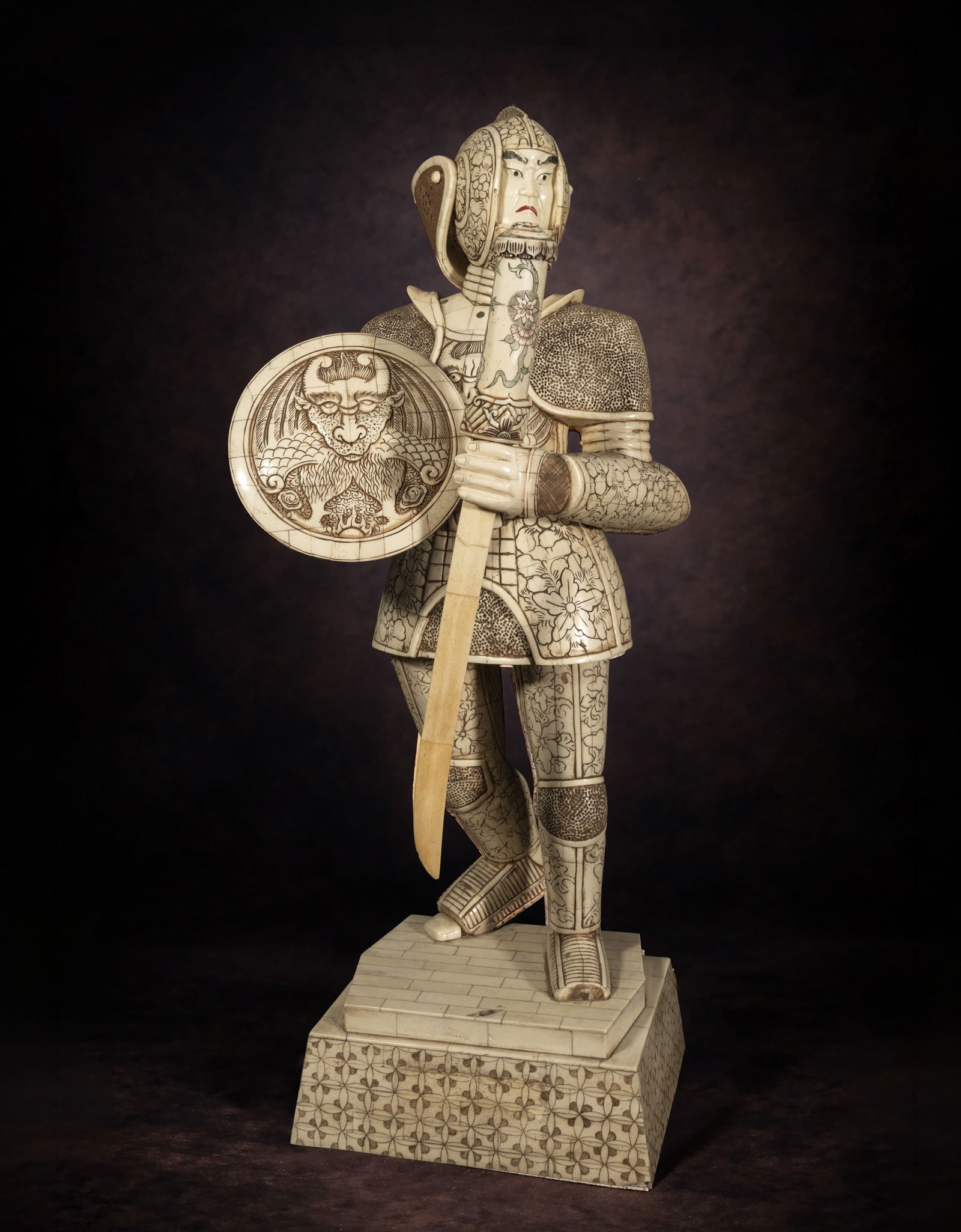 Large Decorative Samurai in Bone with Full Armor, Chinese School of the Late 19th Century: Dimensions: 79 x 27 x 22 cm