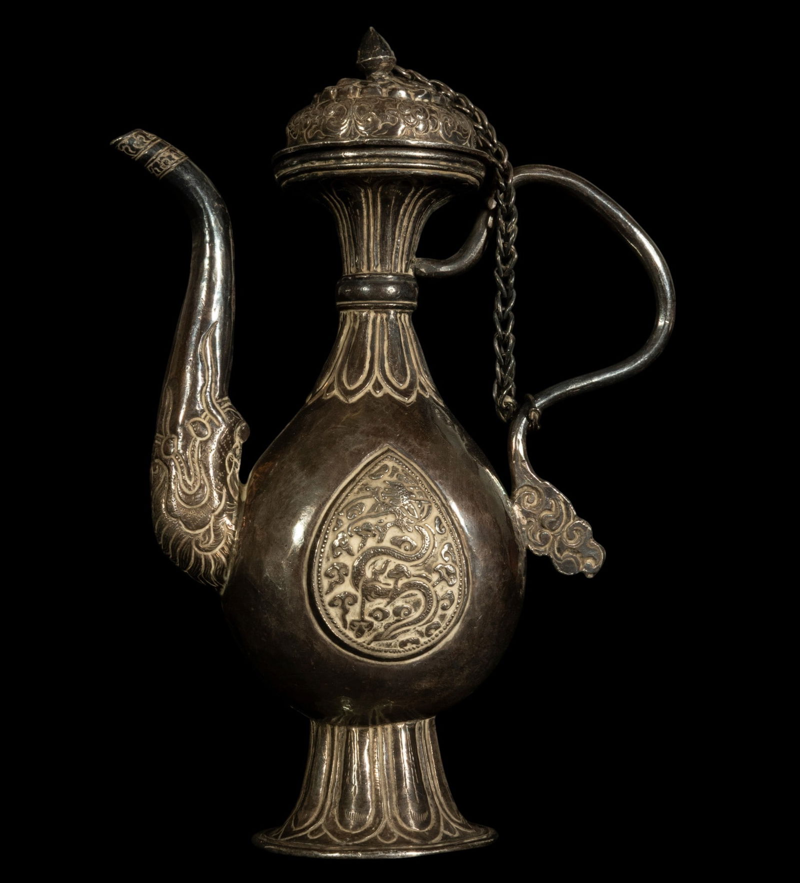 Rare 18th century Chinese export silver teapot for the Islamic market, Qianlong (1 of 4)