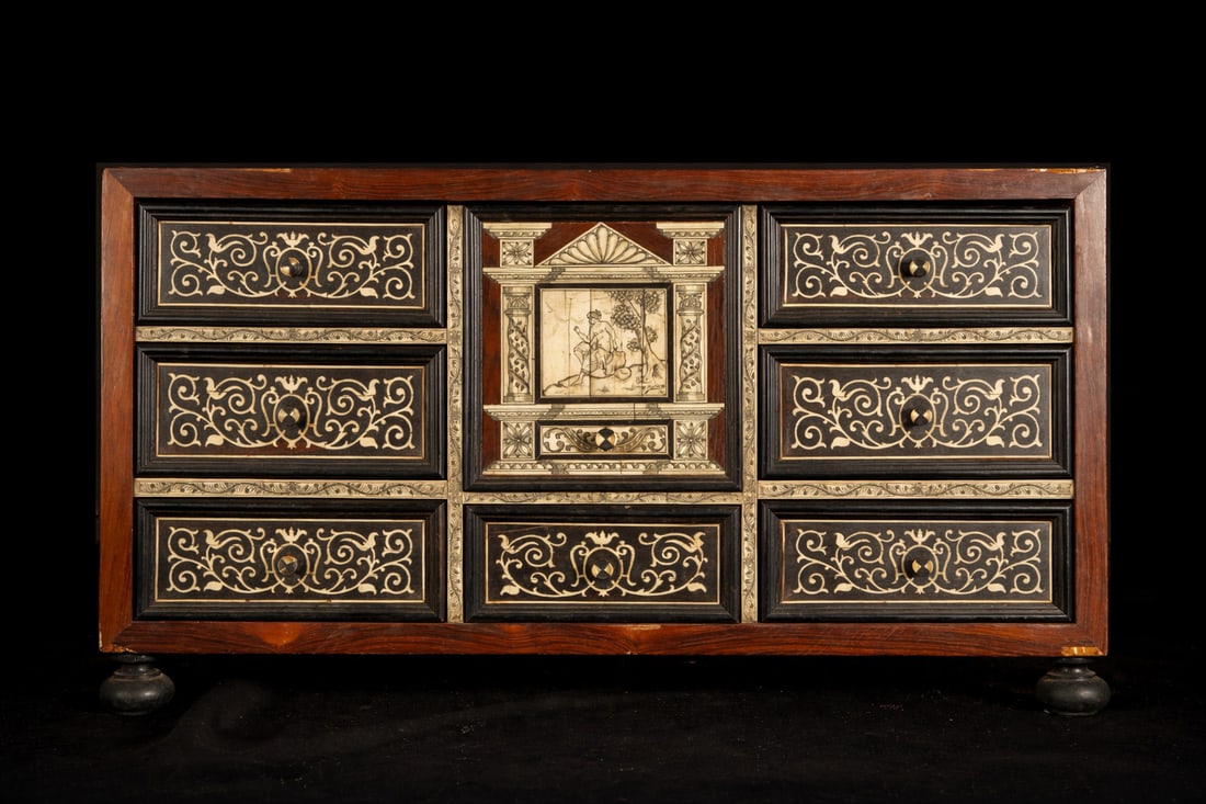 Exquisite Italo-Flemish table cabinet in ebonized wood and bone, 18th century (1 of 12)