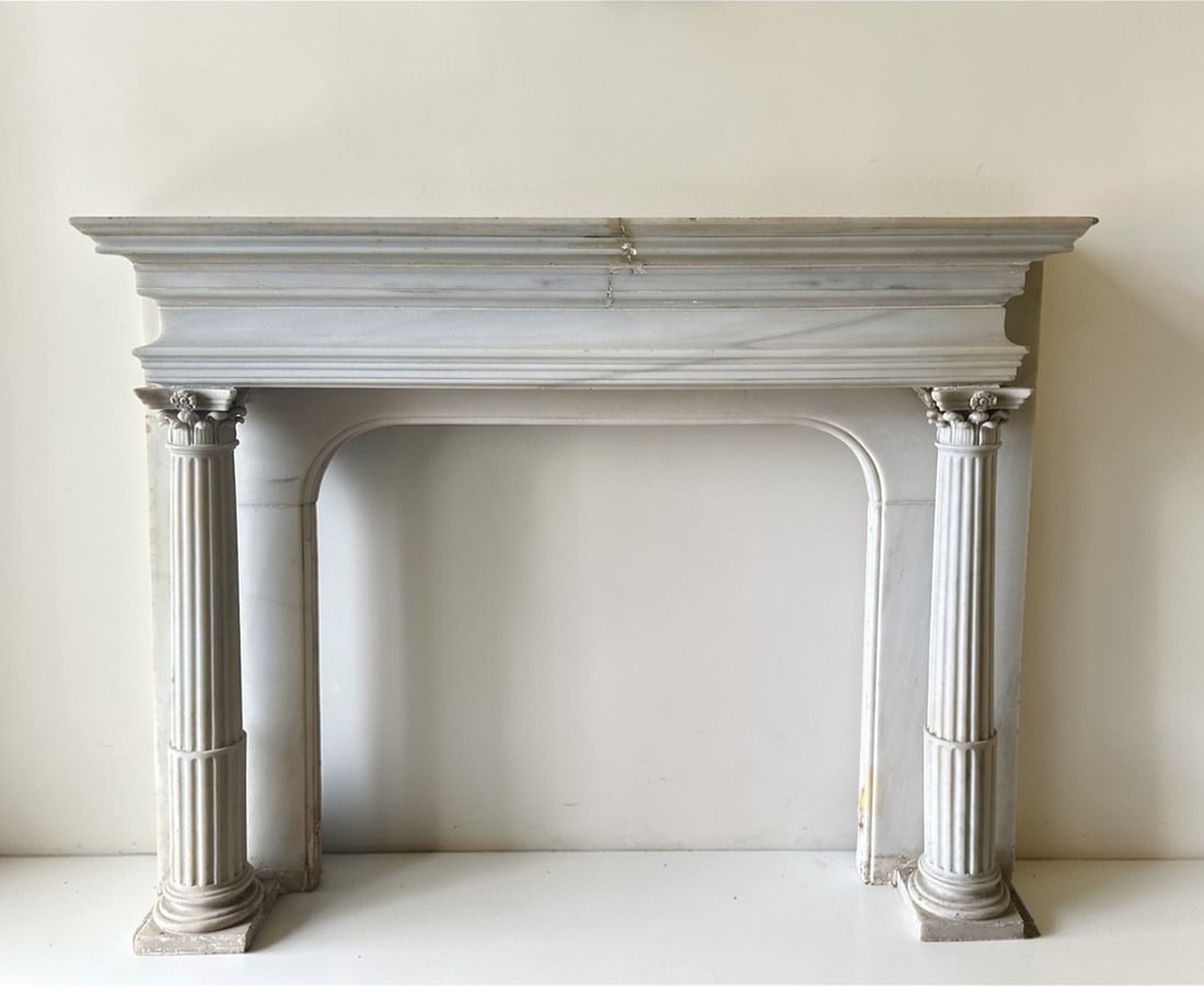 Important Marble Fireplace in the Neoclassical Style, 19th Century (1 of 1)