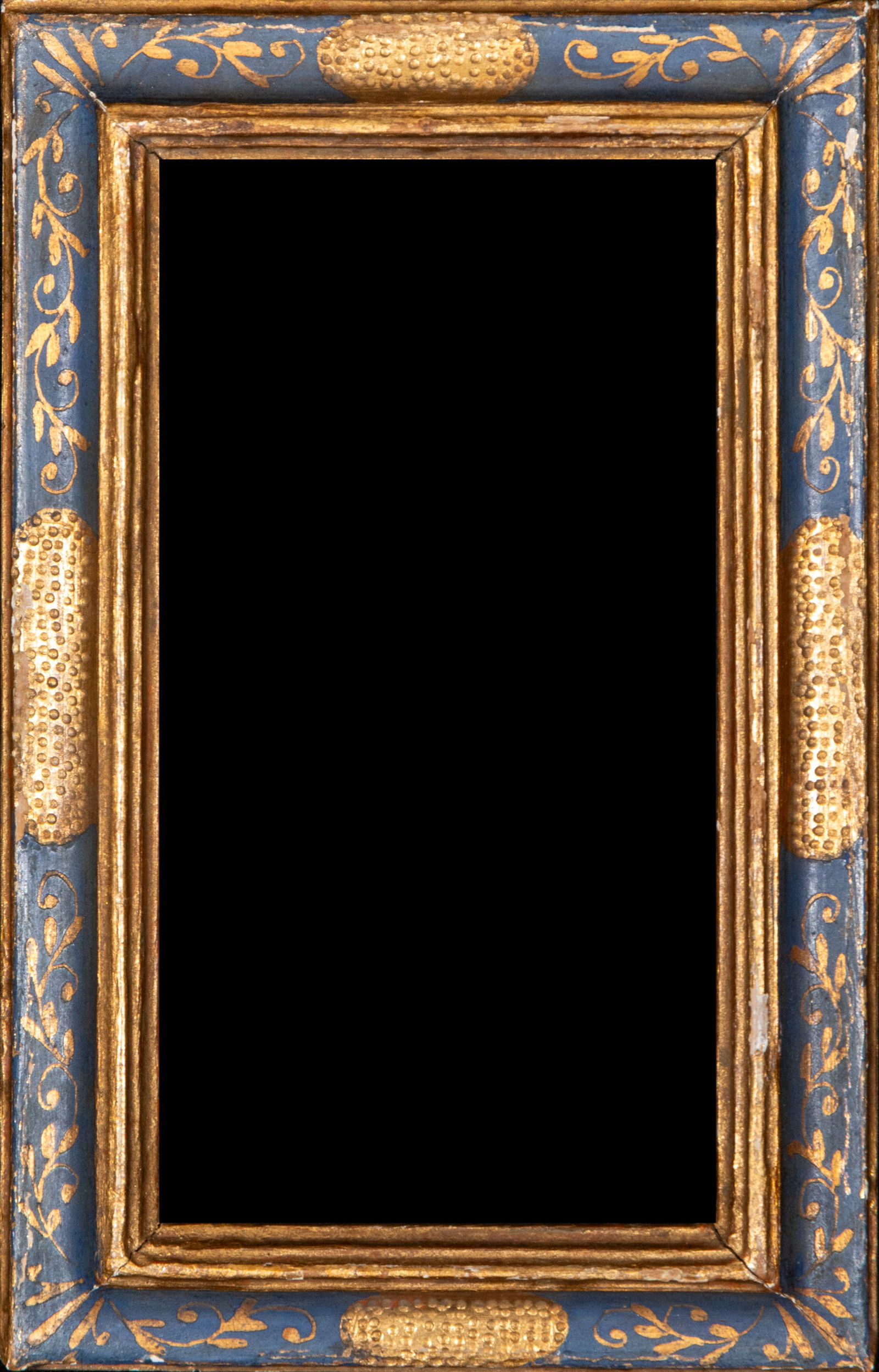 Gilded and polychrome miniature frame, European School, late 18th century: Molded, gilded and polychrome wood. Measurements 14 x 8 / 18 x 11 cm.