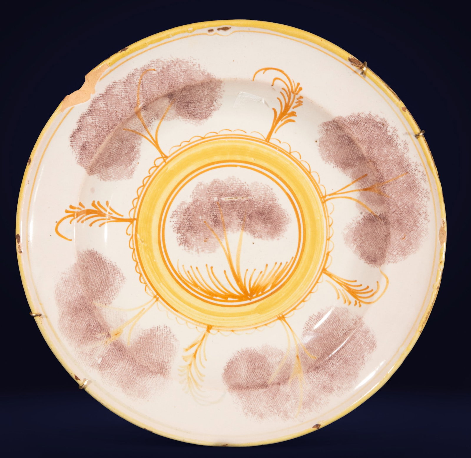 Manises Massive ceramic plate, 19th century: Measurements: 50 cm x 29 cm x 29 cm