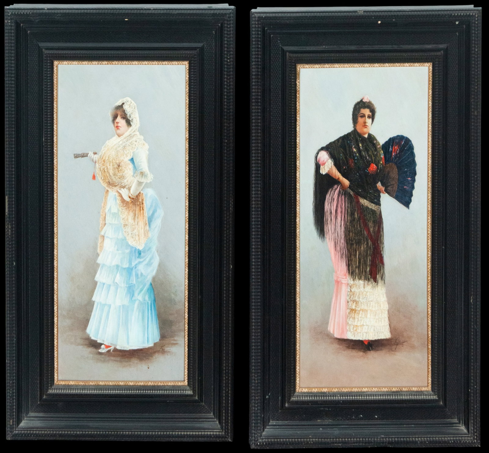 Pair of portraits of women with shawls. Signed: "Figal, 1891". 19th century.: Oil on canvas. Dimensions: 66 x 32 cm each. Signed: "Figal /91".