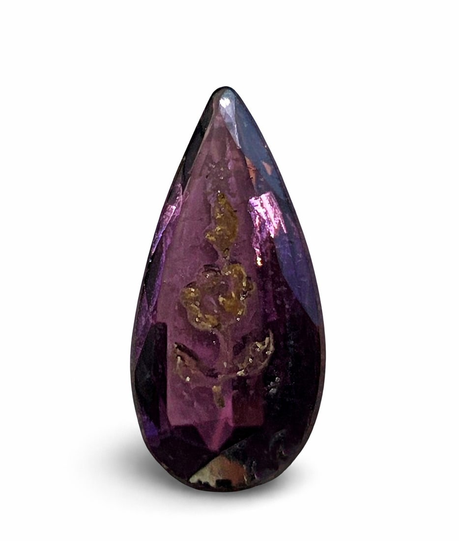 Beautiful 6.60ct Pear-Shaped Amethyst with Carved Rose: 6.60CT. PROVENANCE: STOCK OF A RETIRED JEWELER.