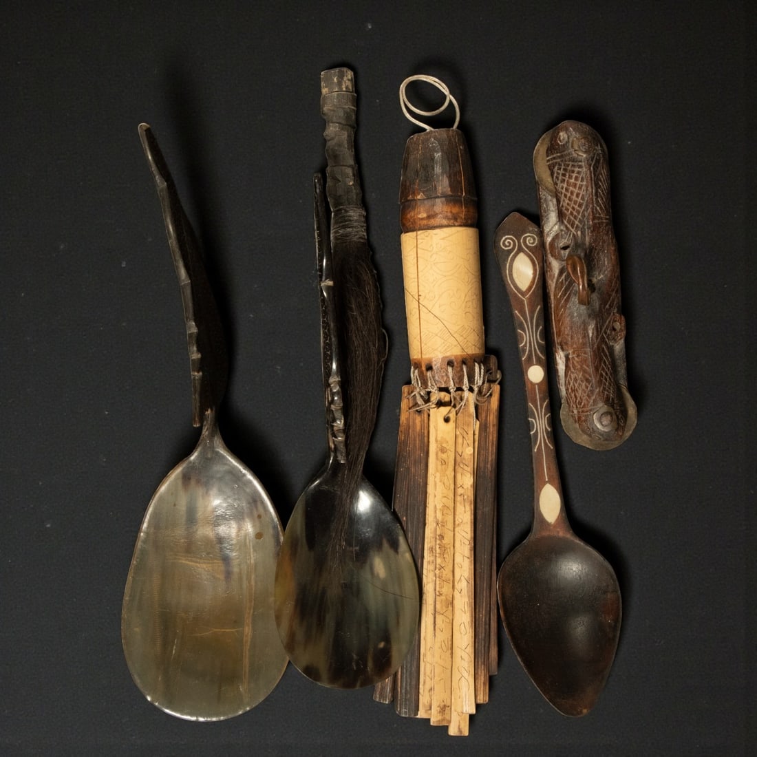 Lot of Tribal Utensils, Oceania, 19th - 20th centuries: Made of wood and antler. Consisting of 5 elements