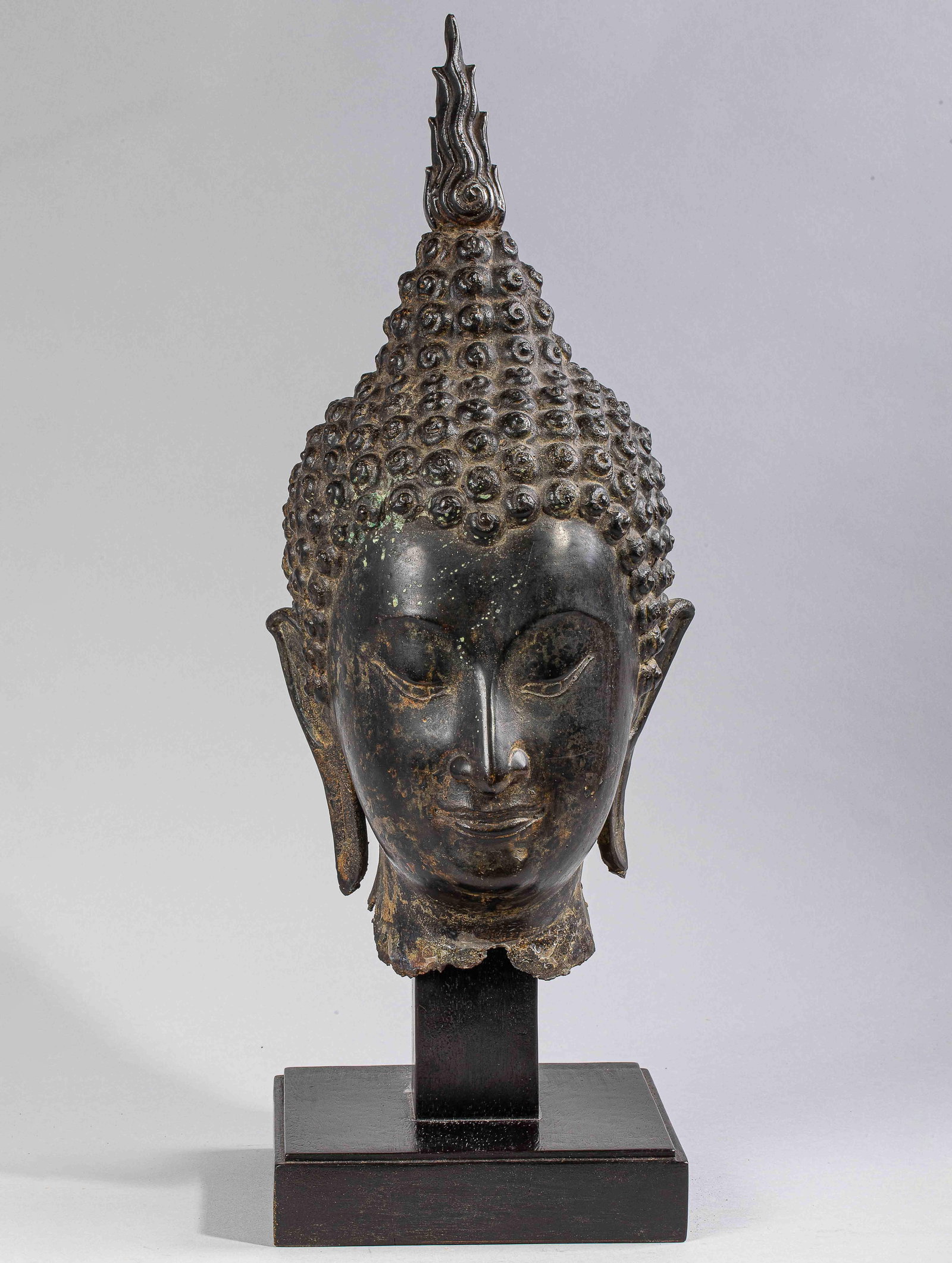 Bronze Buddha Head. Thailand. Sukkot Kingdom Style. 18Th Century. 44 cm. (1 of 3)