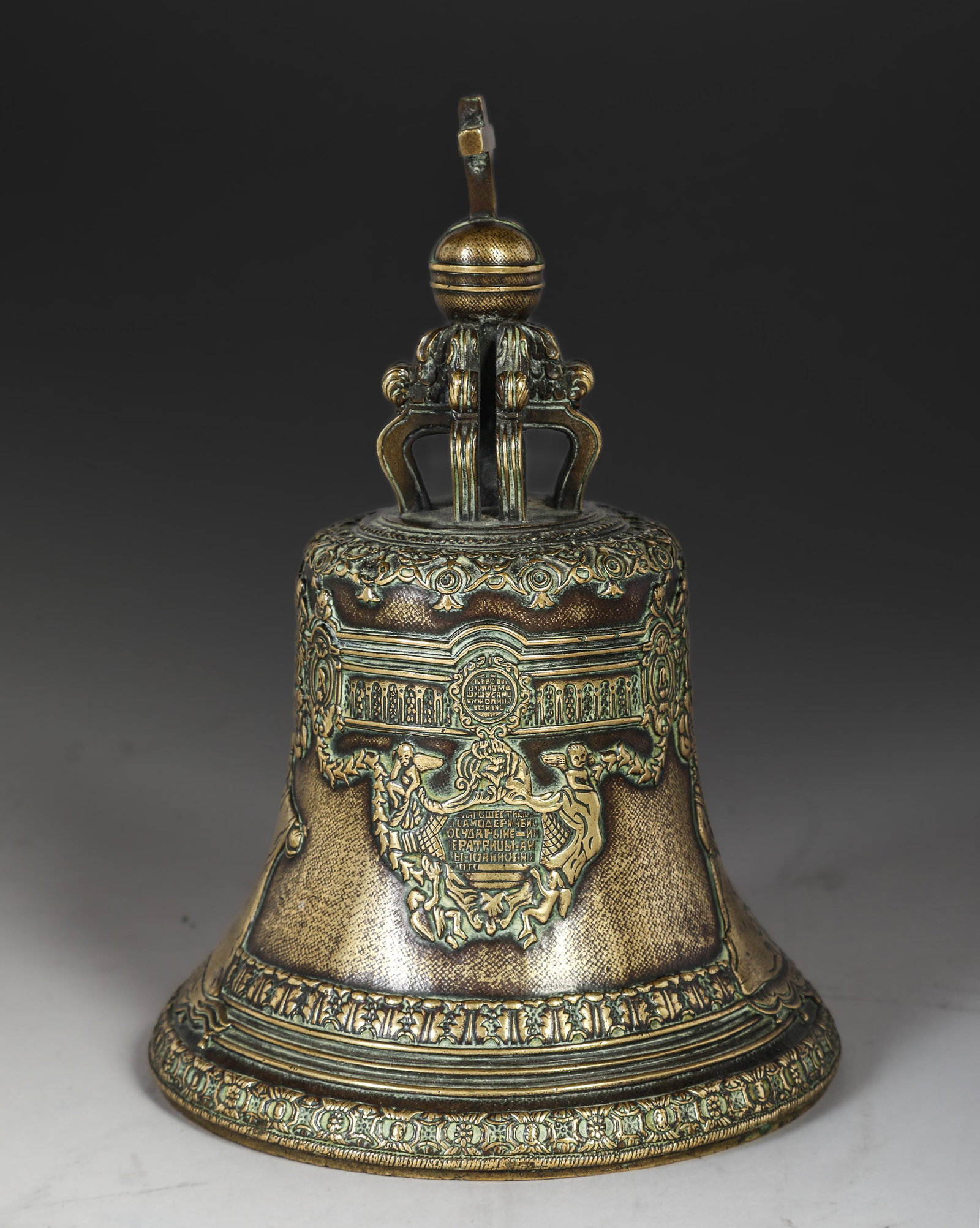 Ceremonial bell decorated with archbishop's shields, in bronze - 17th century (1 of 4)
