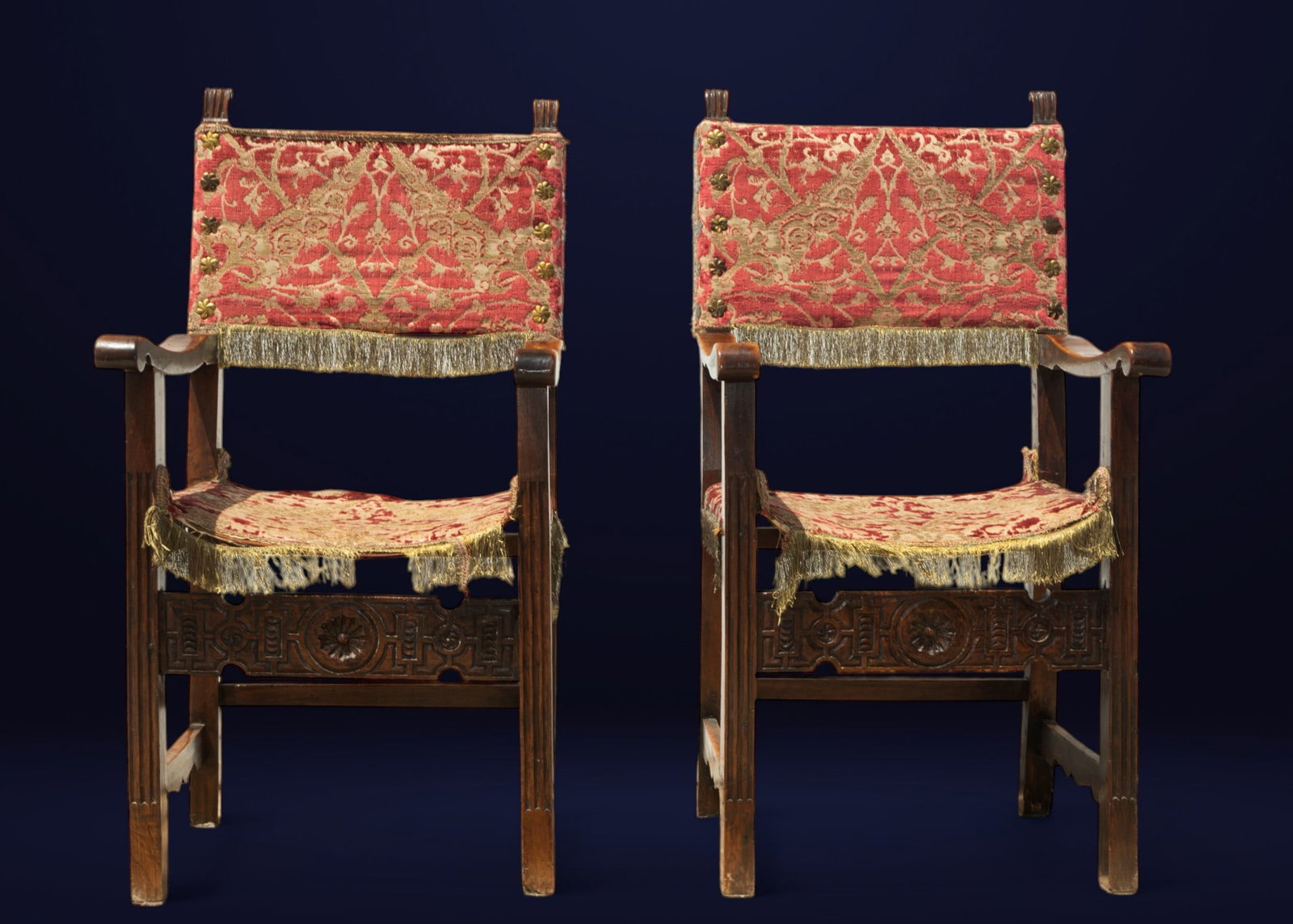 Pair of 16th-century Spanish Herrerian Escorial armchairs: Original silver thread tapestry, Measurements 123 x 60 x 52 cm
