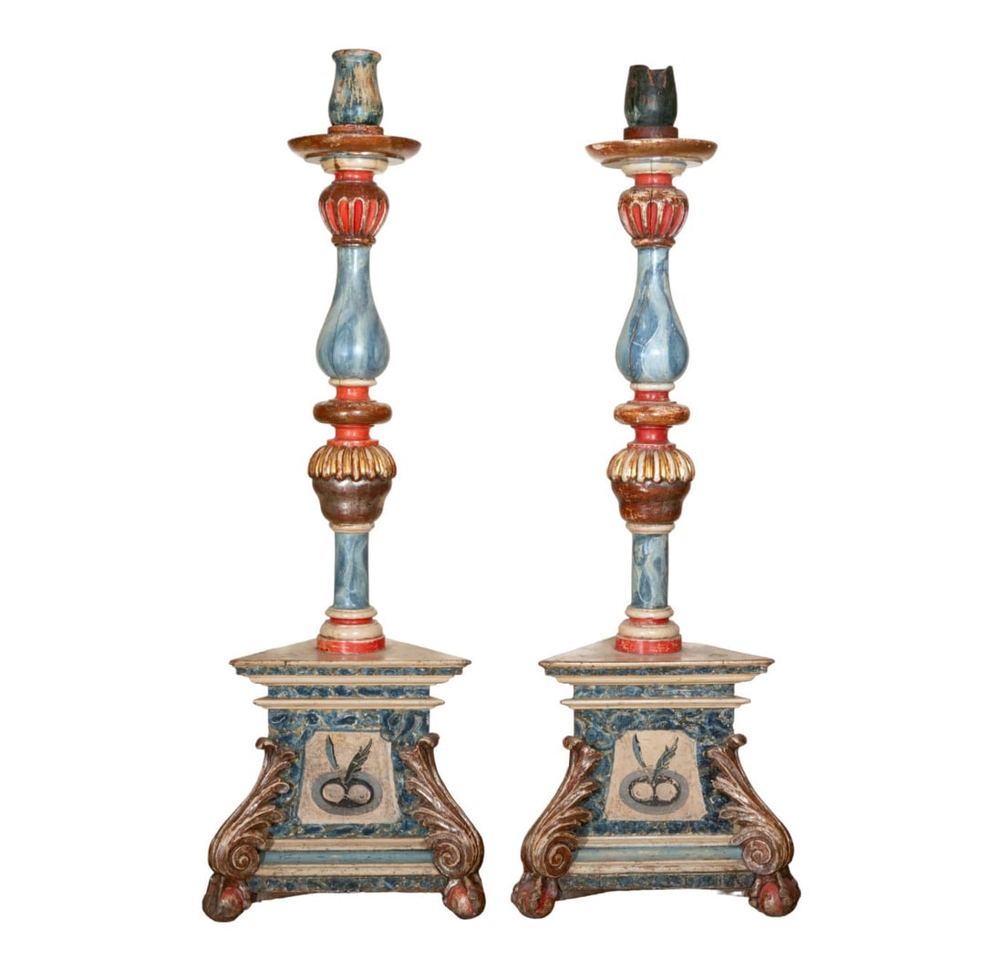 Pair of large torchbearers from the 18th century: Measurements each: 170 x 55 x 60 cm