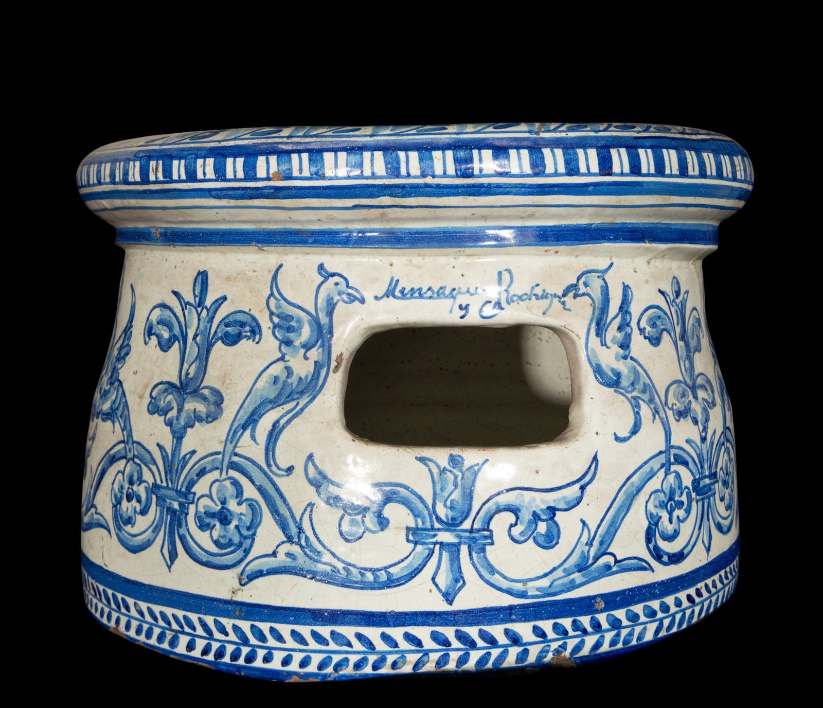 Ceramic flowerpot from Manises, early 20th century (1 of 7)