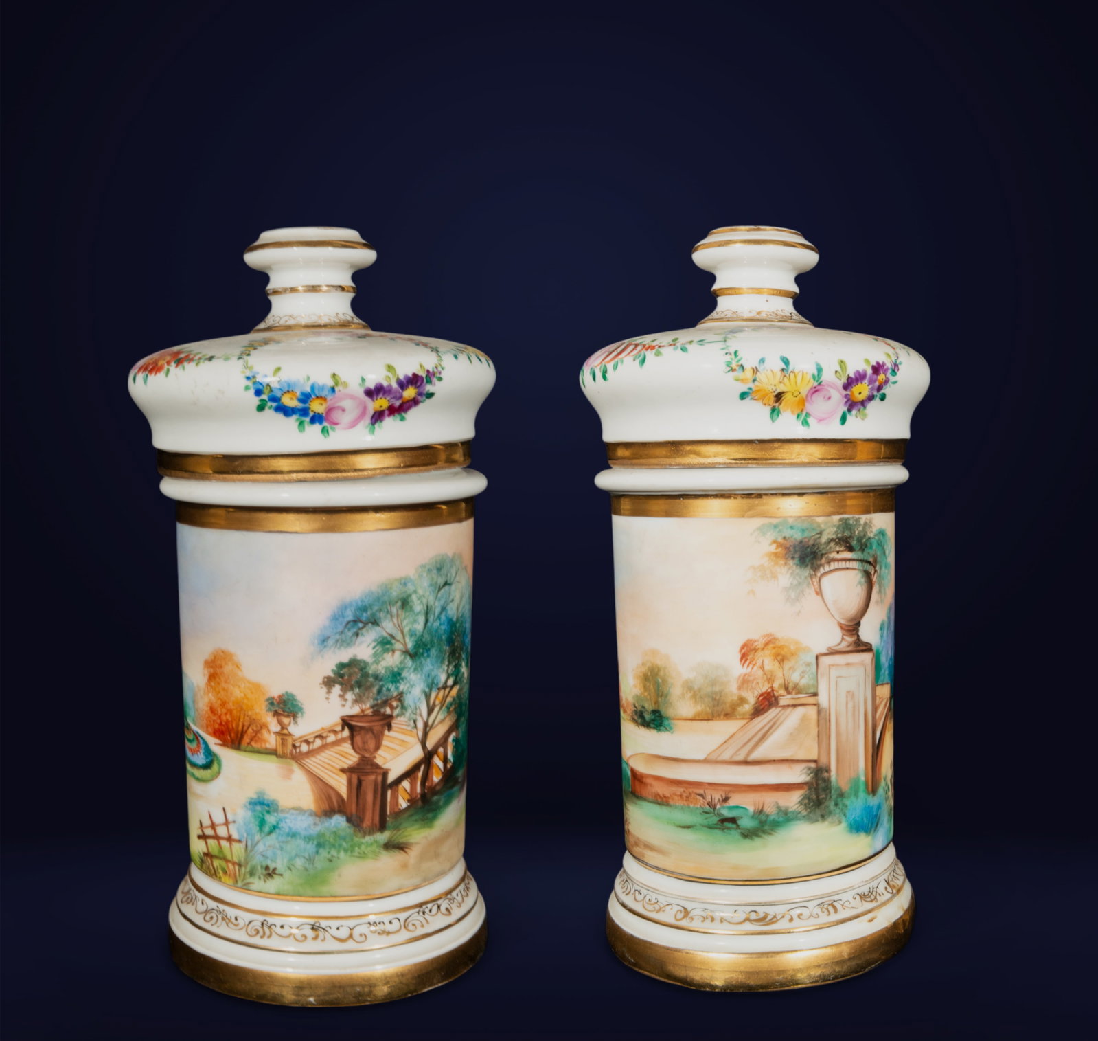 Pair of porcelain jars with Meissen marks, 19th century (1 of 9)