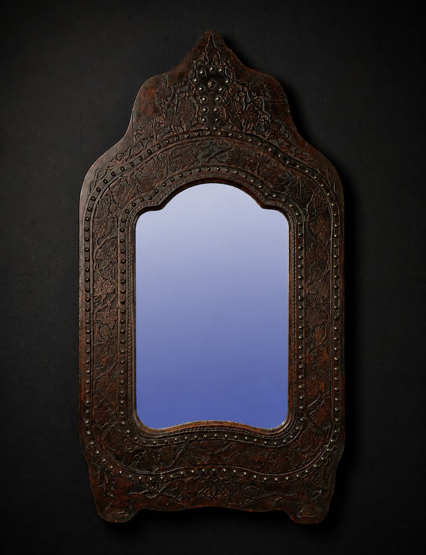 Large Black Forest wooden mirror, 19th century: 190 x 101 cm. Provenance: private collection, Barcelona.