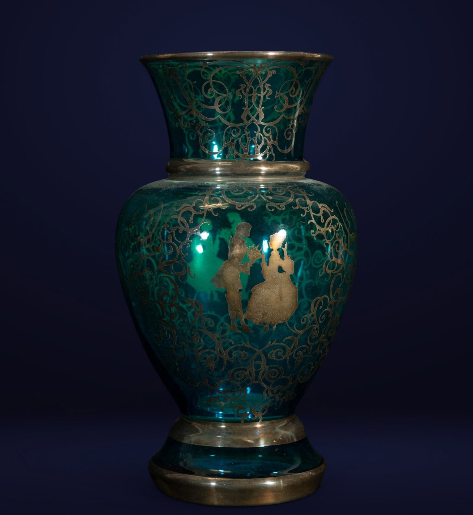 Murano vase with silver appliqués, 1920-1930: 30 x 15 x 15 cm