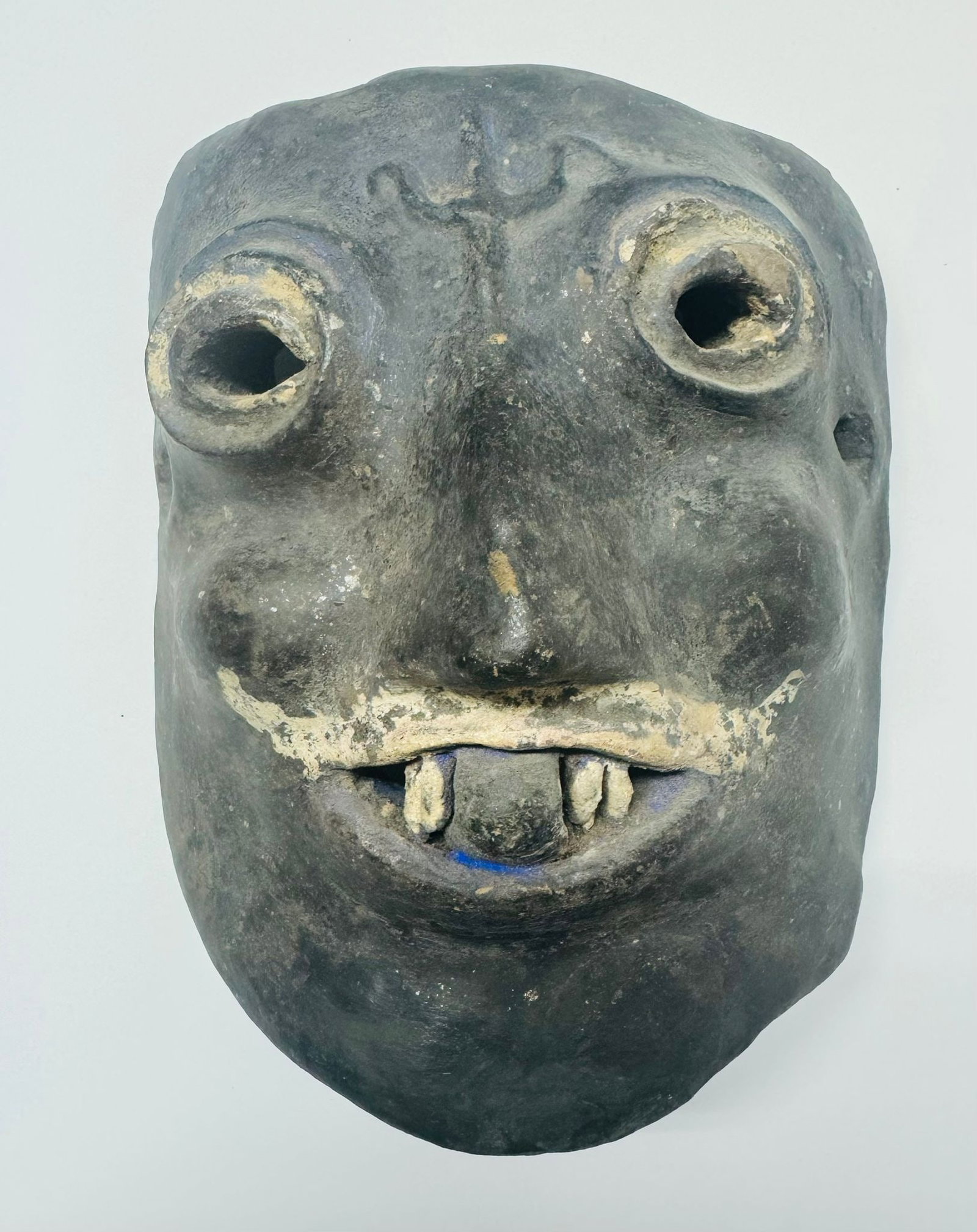 Shaman mask, possibly Papua Oceania (1 of 2)
