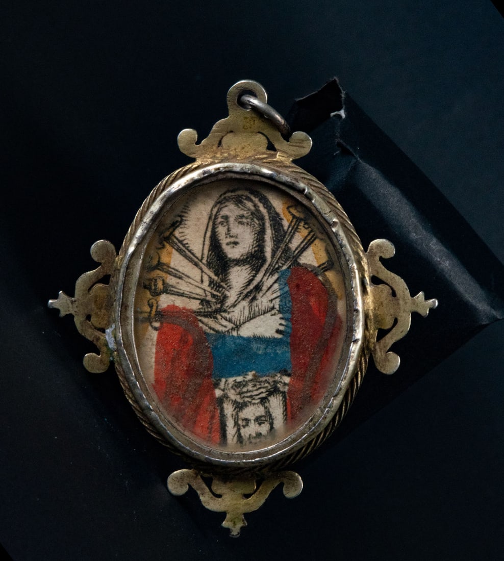 Reliquary Medallion in Bronze and Silver of Mater Dolorosa, 17th century: Measurements: 0.5 x 7 x 6 cm