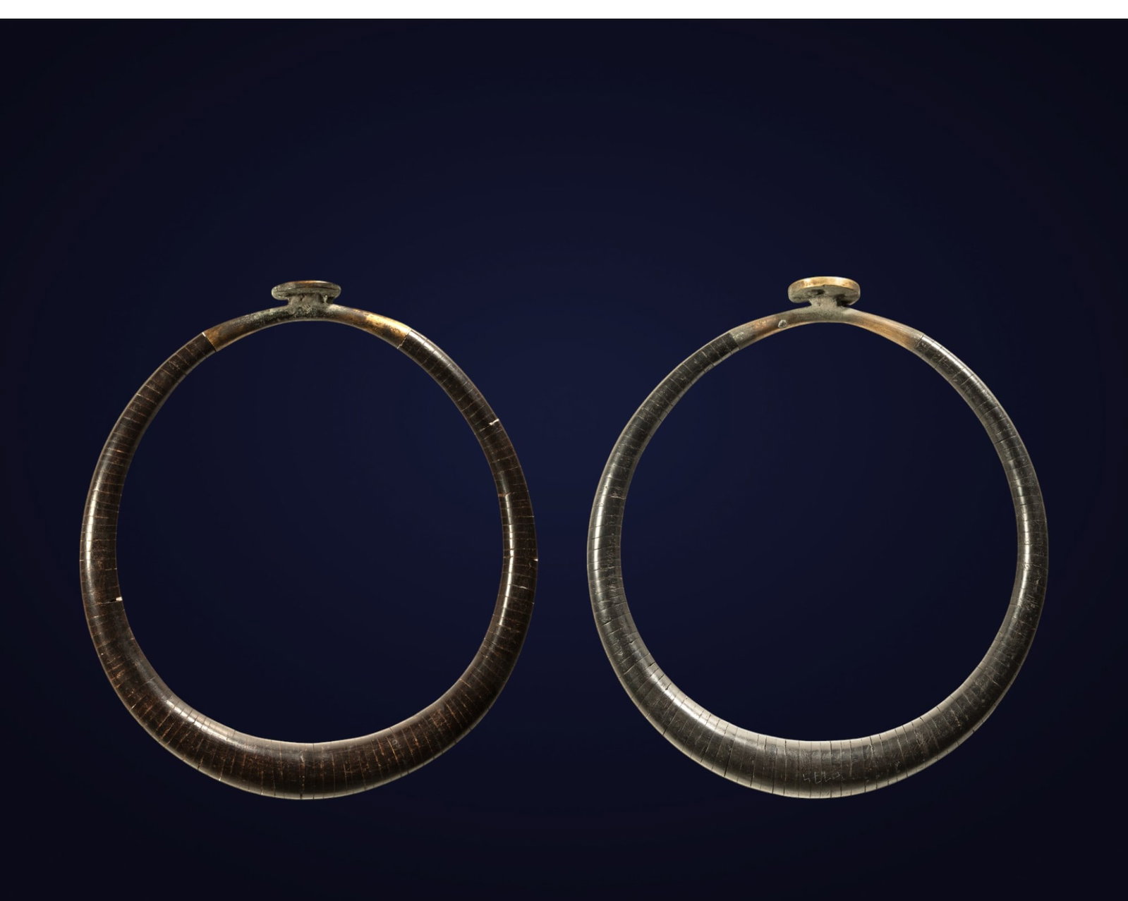 Very Rare Pair of Filipino Bronze and Buffalo Antler Necklaces - Colonial Philippines, 19th Century (1 of 5)