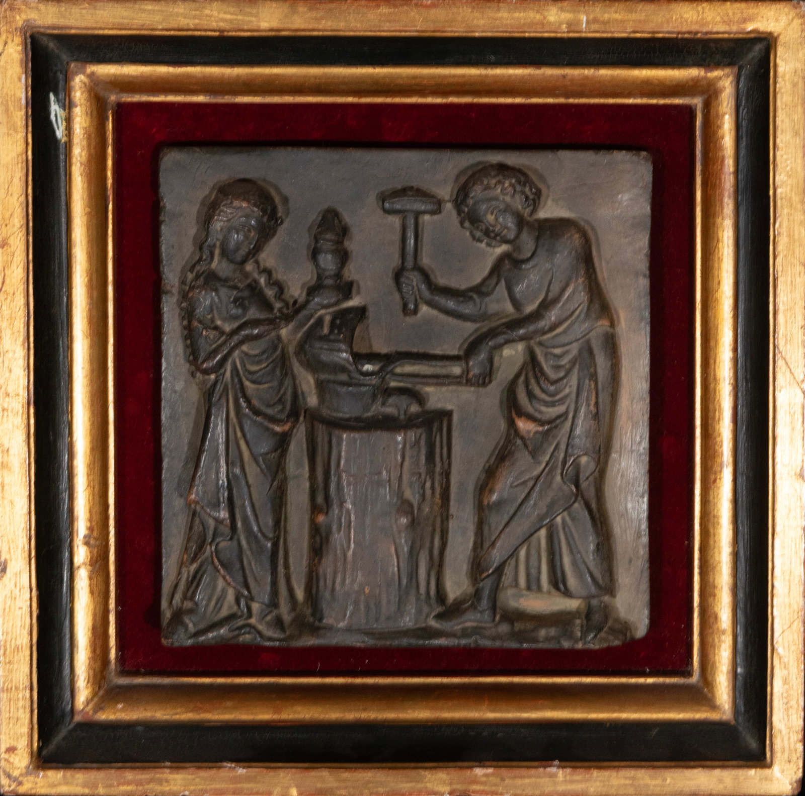 Circular relief in medieval style made of terracotta (1 of 2)