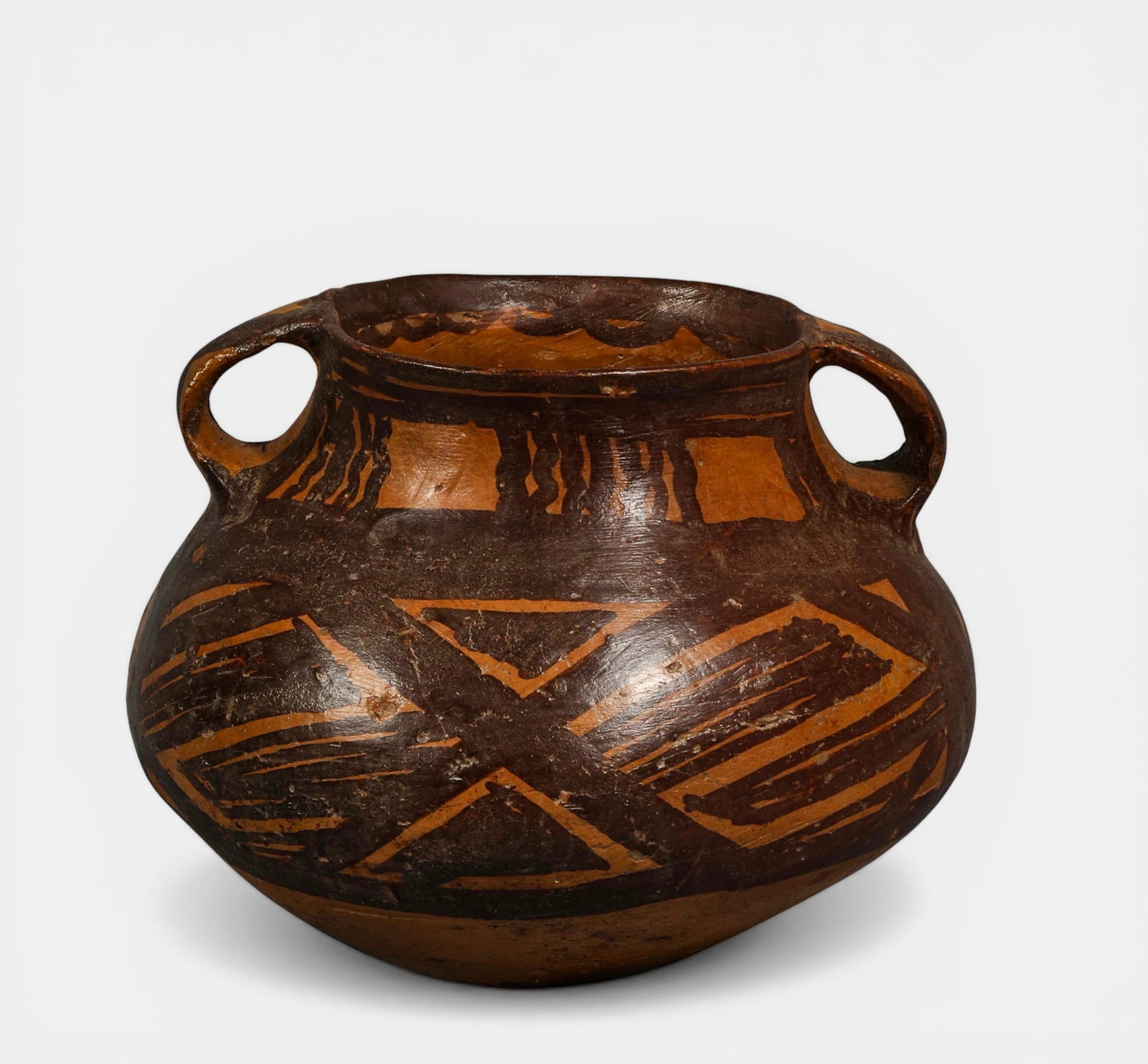Small Neolithic terracotta jug with black geometric motifs (1 of 4)