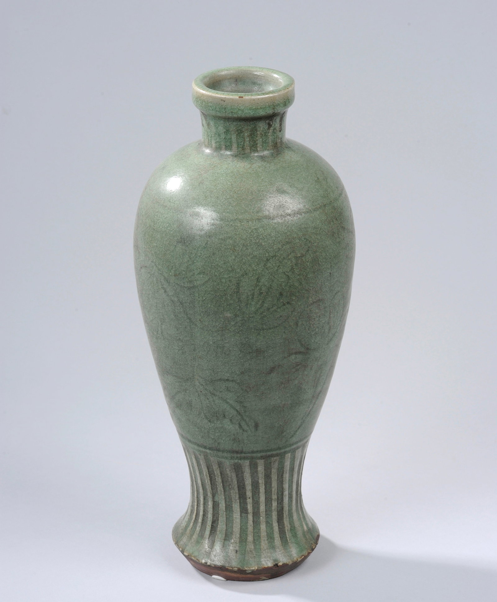 Meiping Ming Chinese vase, crackled celadon (1 of 1)