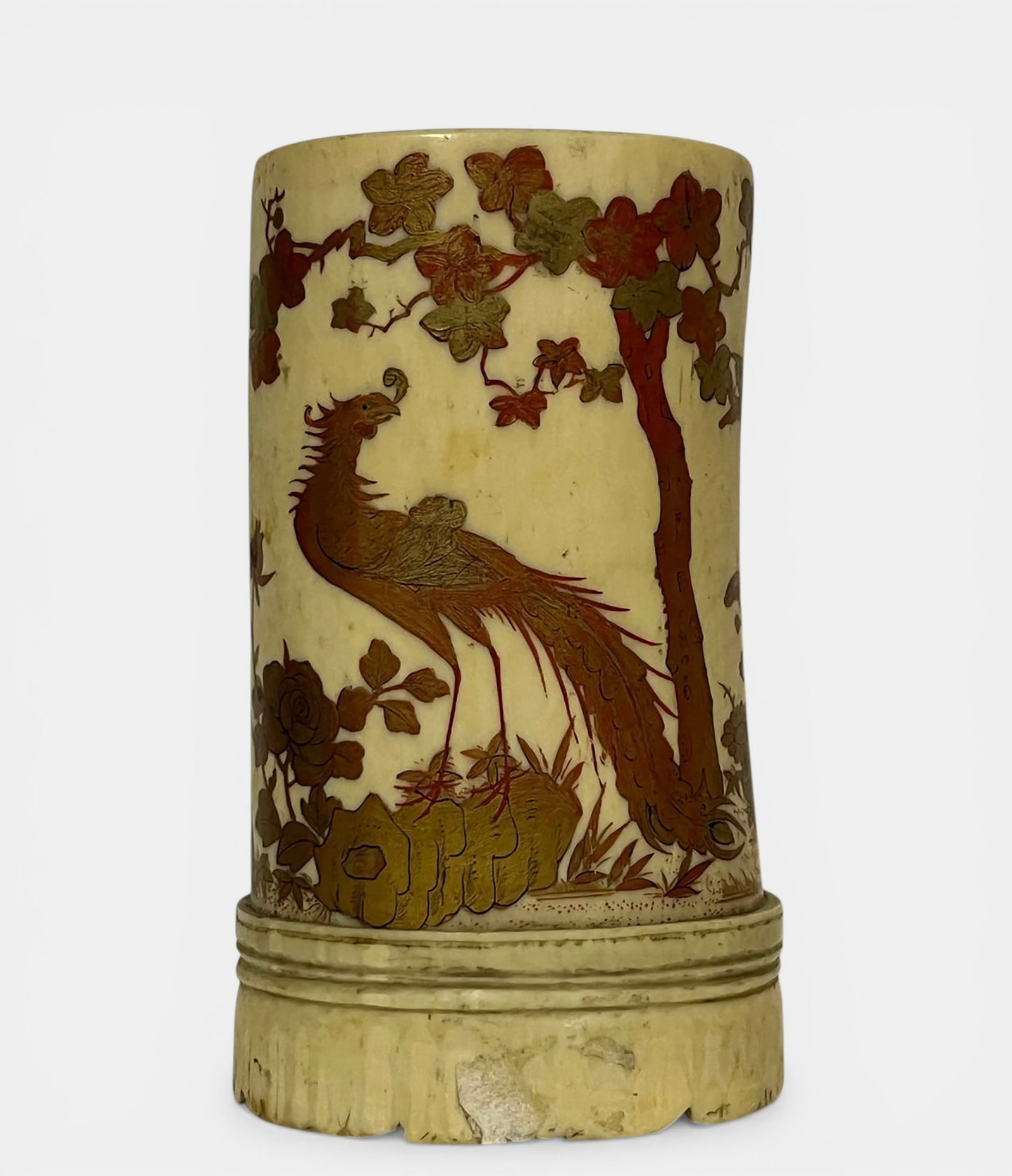 Brush holder made in the shape of an elephant tusk on a crown-shaped stand (1 of 4)