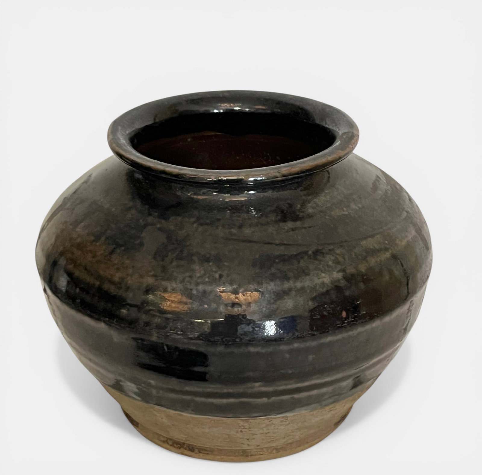 Globular stoneware flask with a wide, low belly and a short, open-rimmed neck (1 of 2)